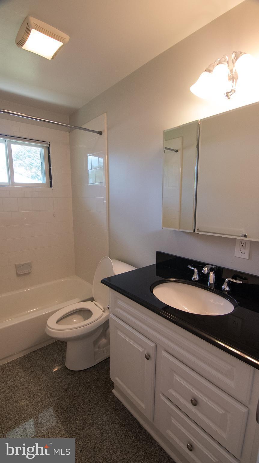 CEDARCREST - Residential Lease