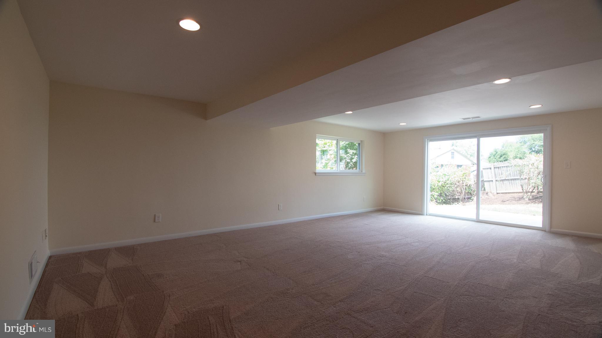CEDARCREST - Residential Lease