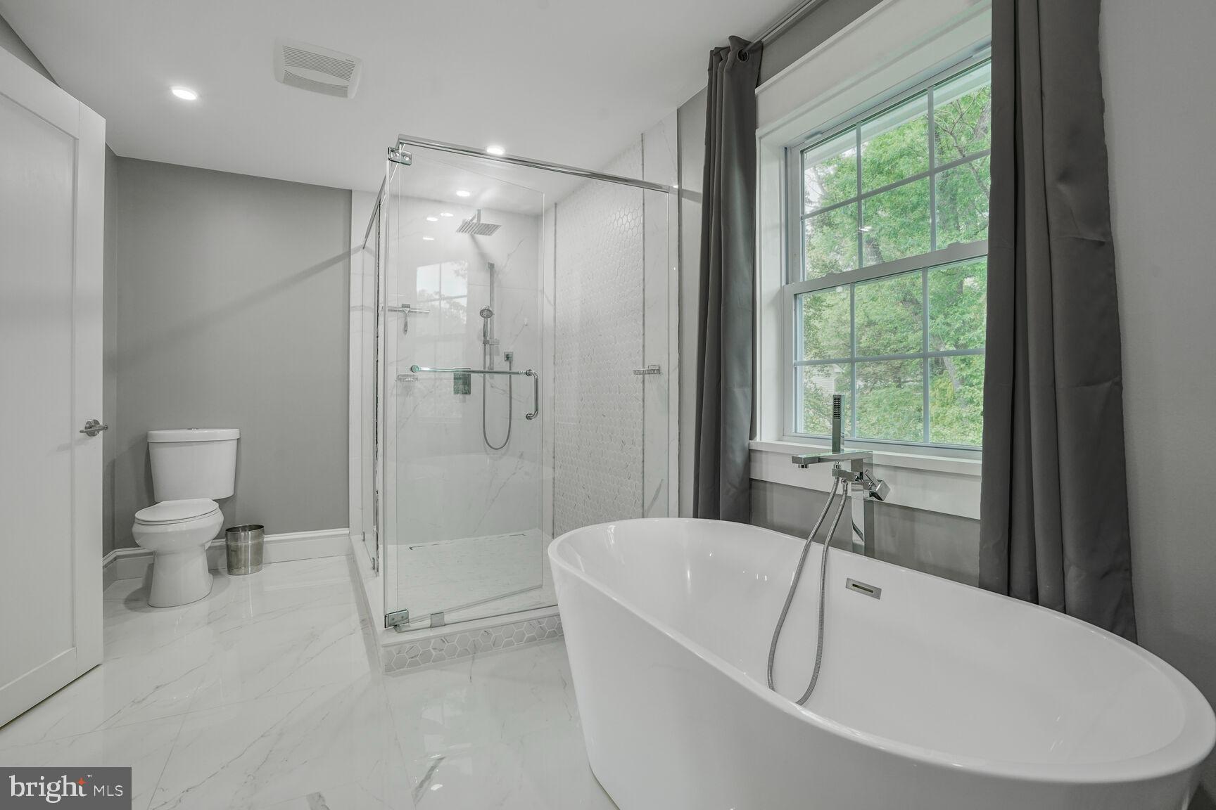 PUTNAM HILL - Residential Lease
