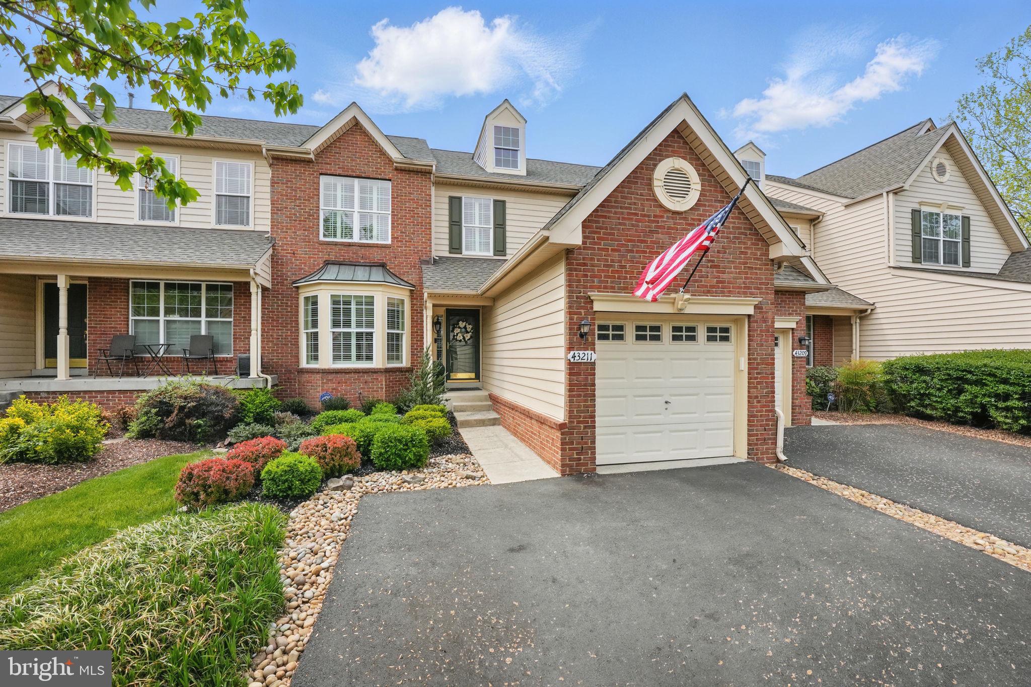BELMONT COUNTRY CLUB - Residential
