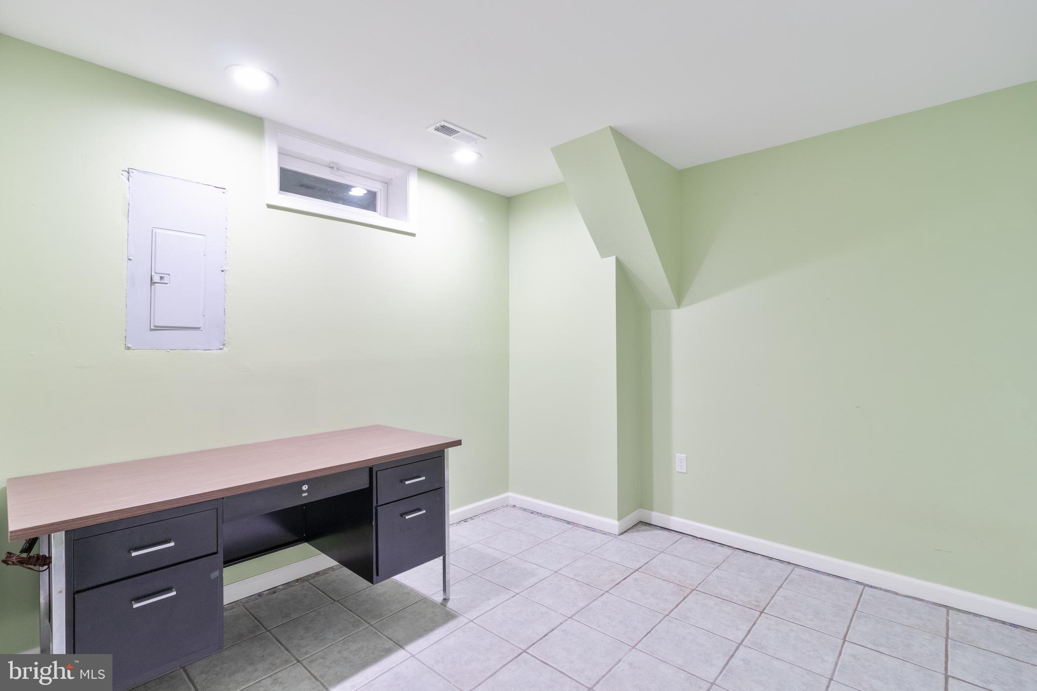 POTOMAC FAIRWAYS - Residential