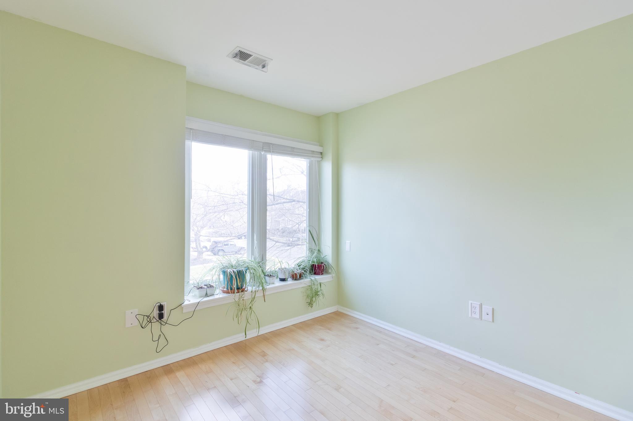 POTOMAC FAIRWAYS - Residential