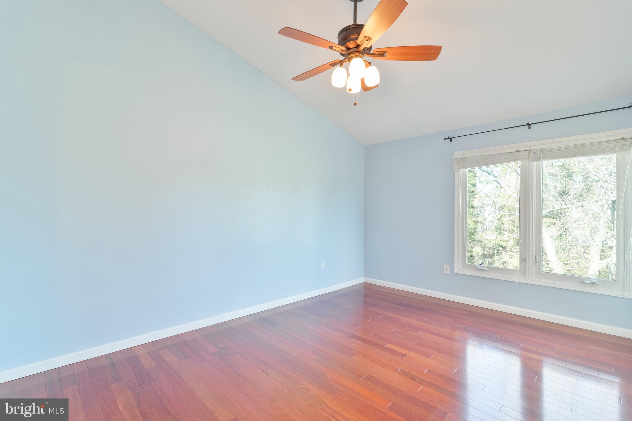 POTOMAC FAIRWAYS - Residential