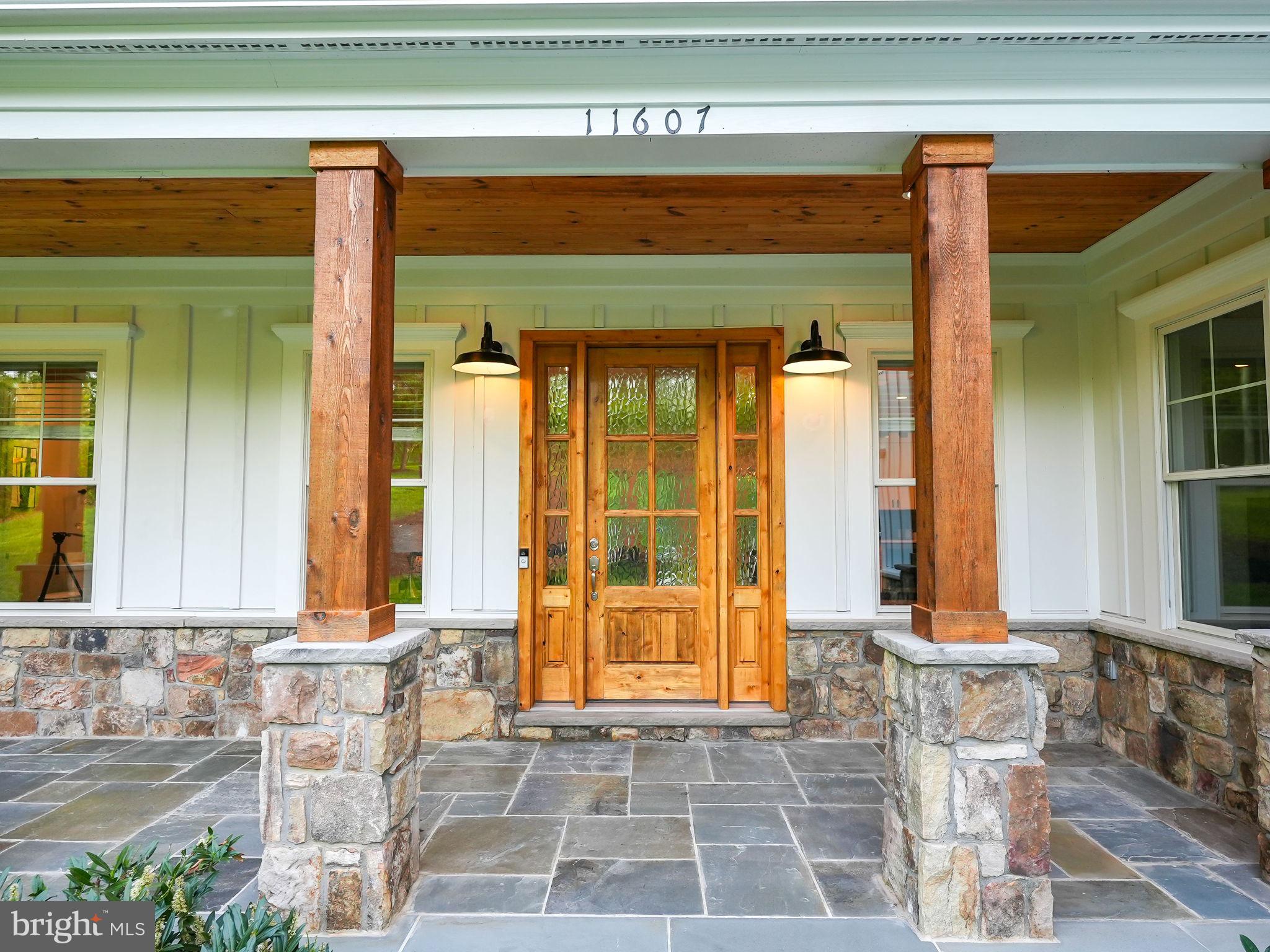 WOLF RUN SHOALS - Residential