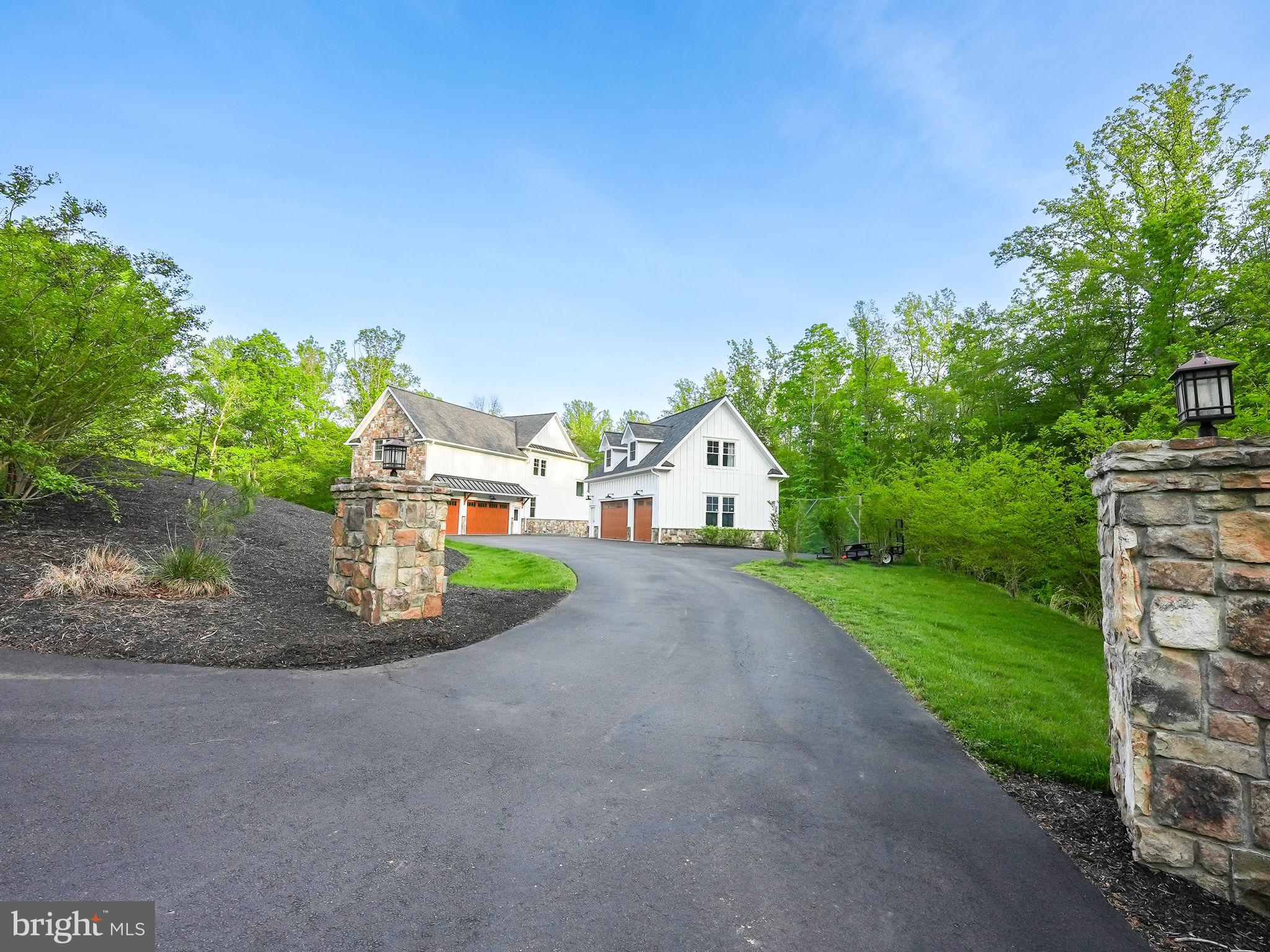 WOLF RUN SHOALS - Residential