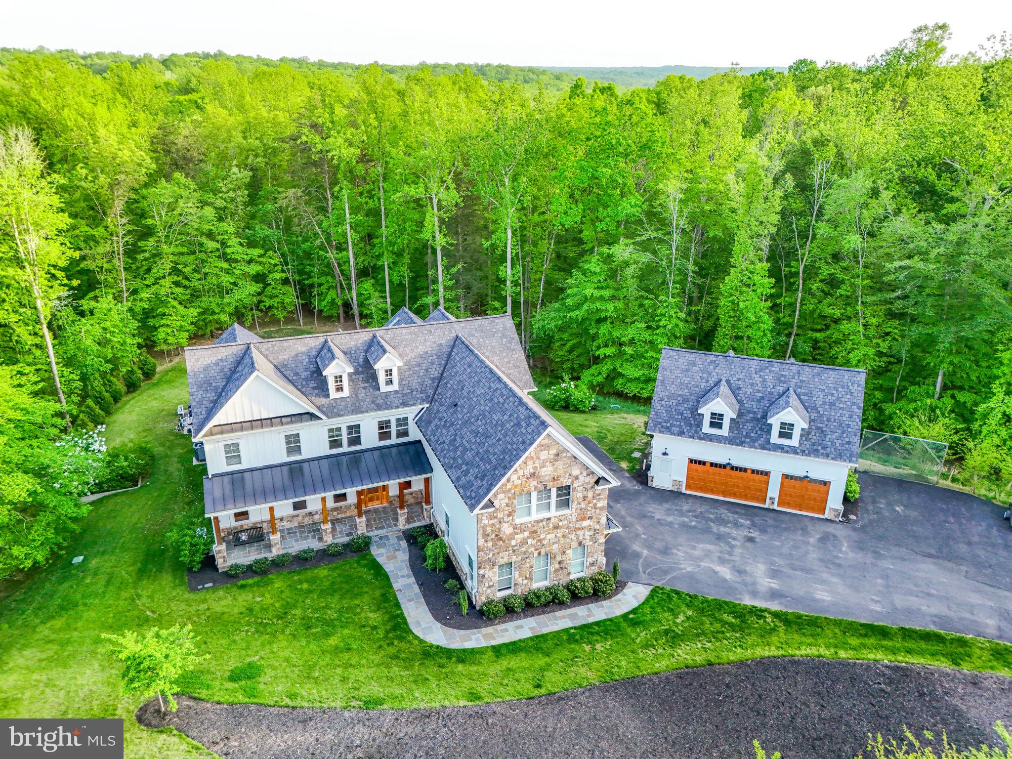 WOLF RUN SHOALS - Residential