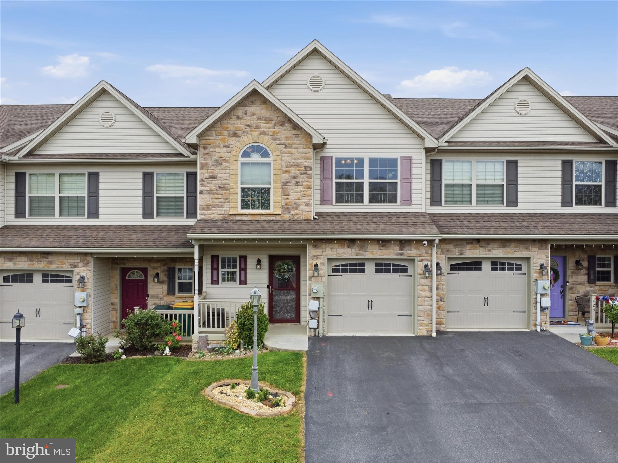 Much larger than it appears, this beautifully maintained townhome in the sought after Walnut Knolls neighborhood truly shows like new. The gourmet kitchen features granite countertops, ample cabinetry, and all the bells and whistles. Spacious living room opens to a fully fenced private backyard complete with a covered patio and large storage shed - perfect for relaxing or entertaining. A separate dining area adds additional functional living space, while a half bathroom rounds out the main level. Upstairs, the expansive primary suite offers a vaulted ceiling, a huge walk in closet, and private bathroom. Two additional generously sized bedrooms, a full hall bathroom, and convenient bedroom level laundry complete the second floor. Attached oversized one car garage provides extra storage and convenience. Located within minutes to downtown, local shopping and restaurants. Don't miss your opportunity. Schedule your showing today!
