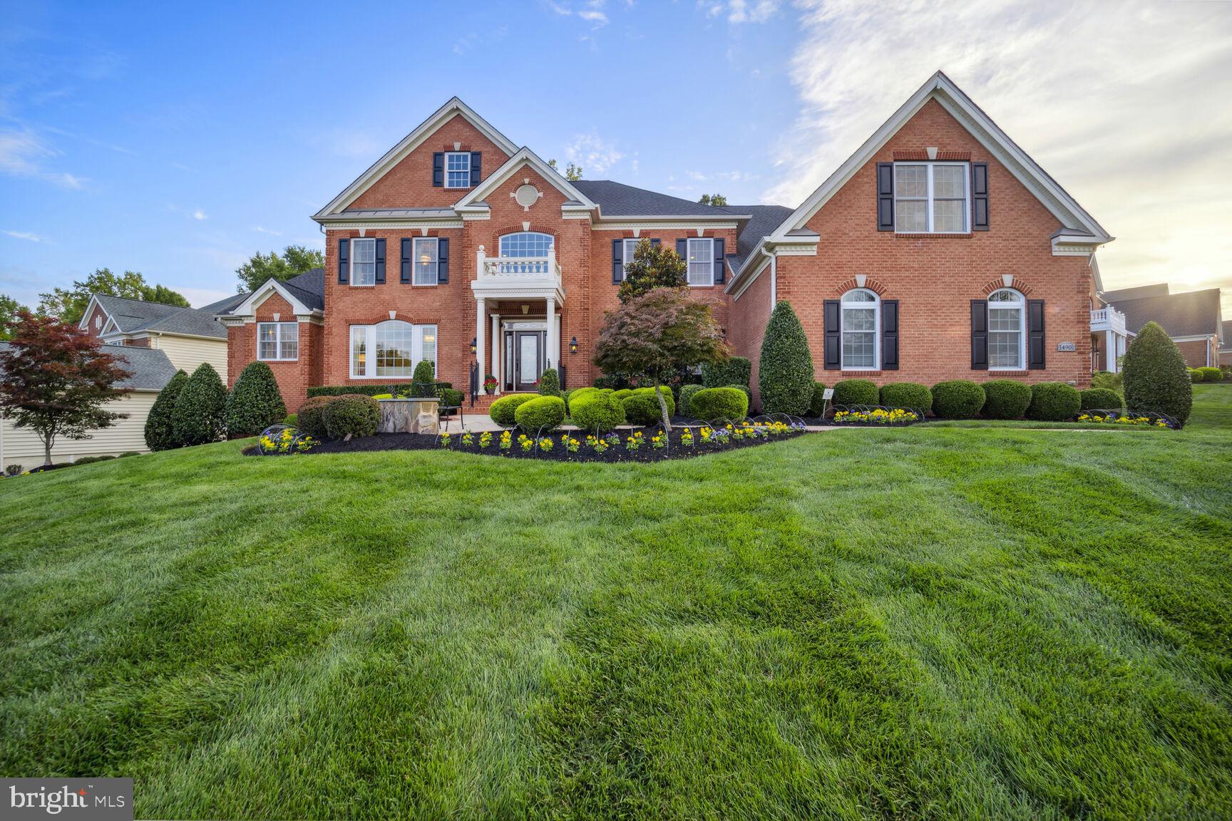 OAK CREEK CLUB - Residential