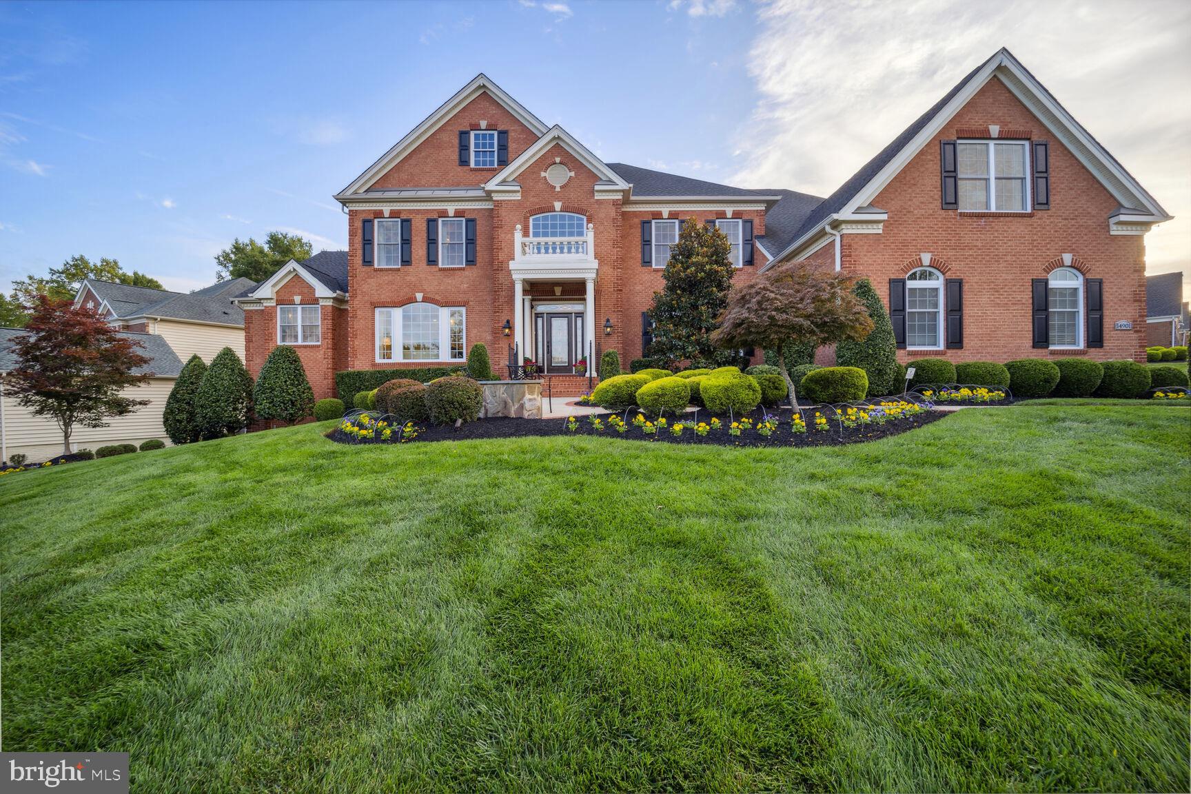 OAK CREEK CLUB - Residential