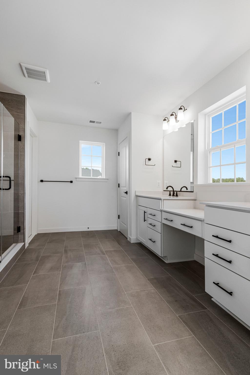 WORTHINGTON GROVE - Residential
