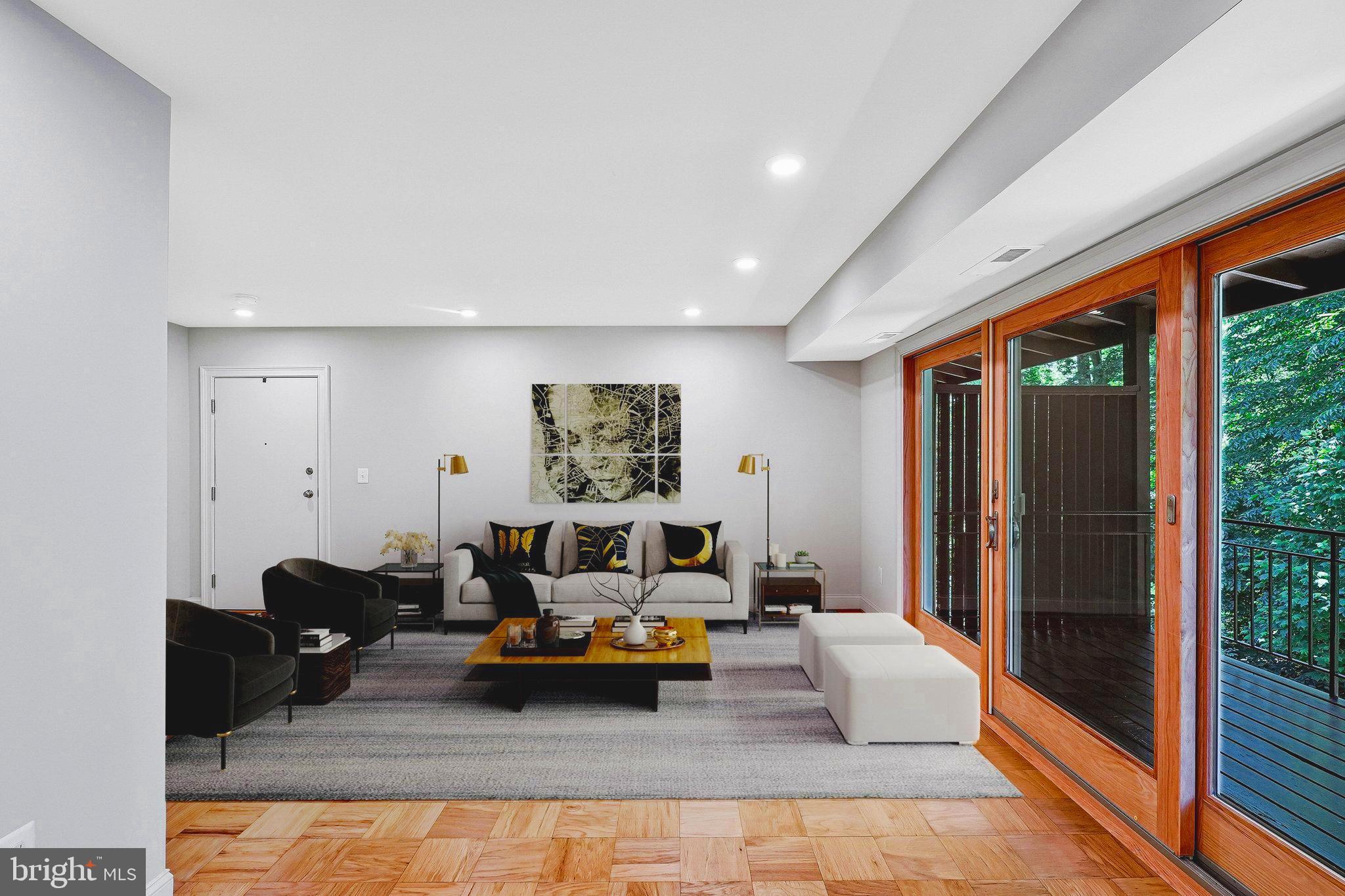 MOSBY WOODS GARDEN - Residential