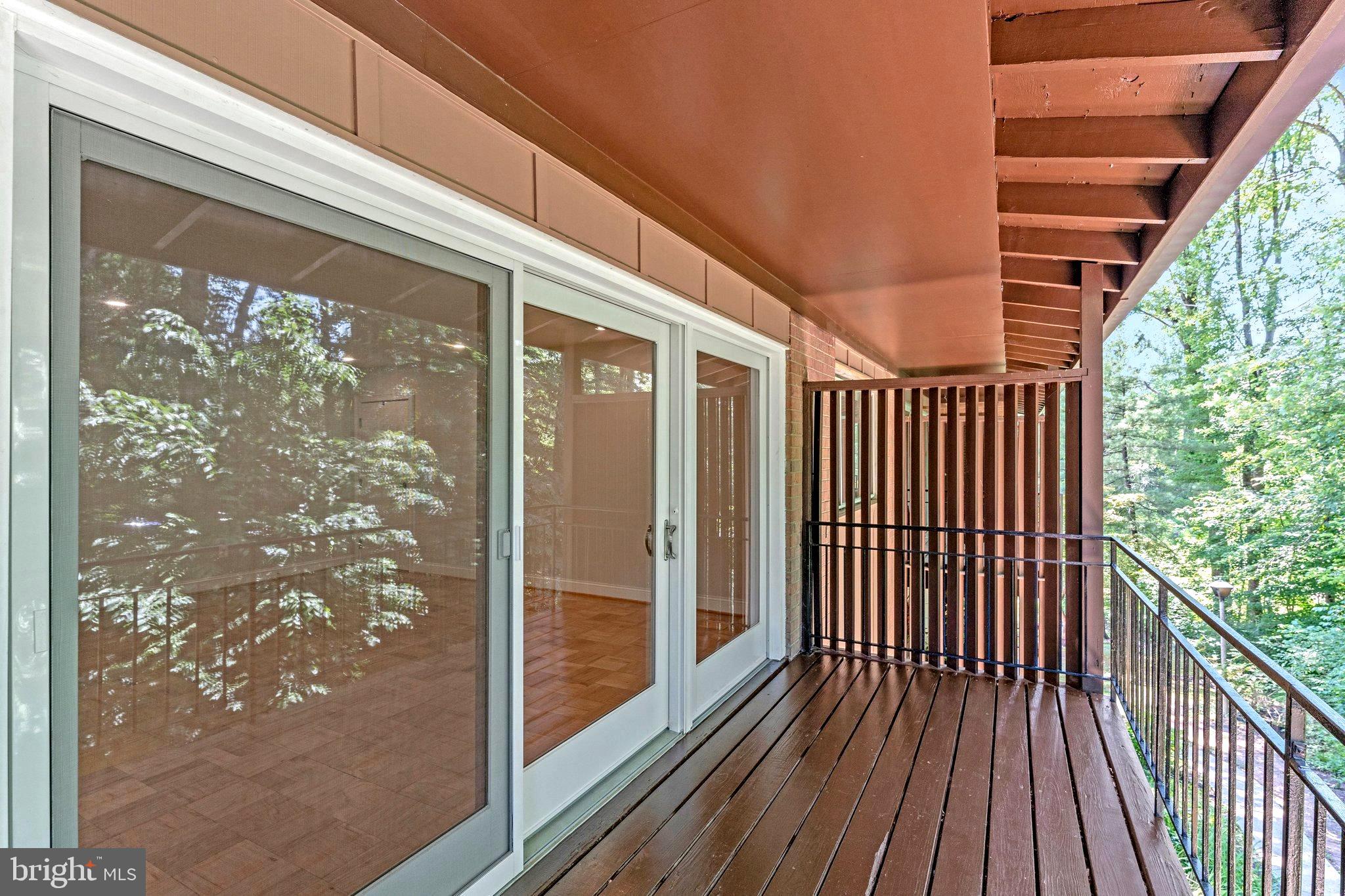 MOSBY WOODS GARDEN - Residential