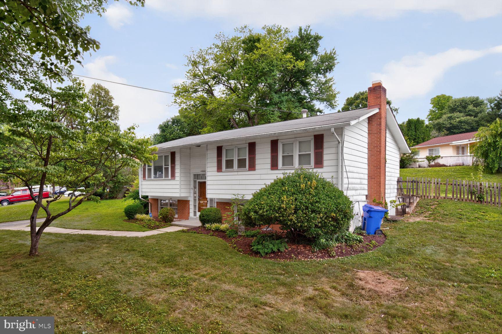 FAIRKNOLL - Residential