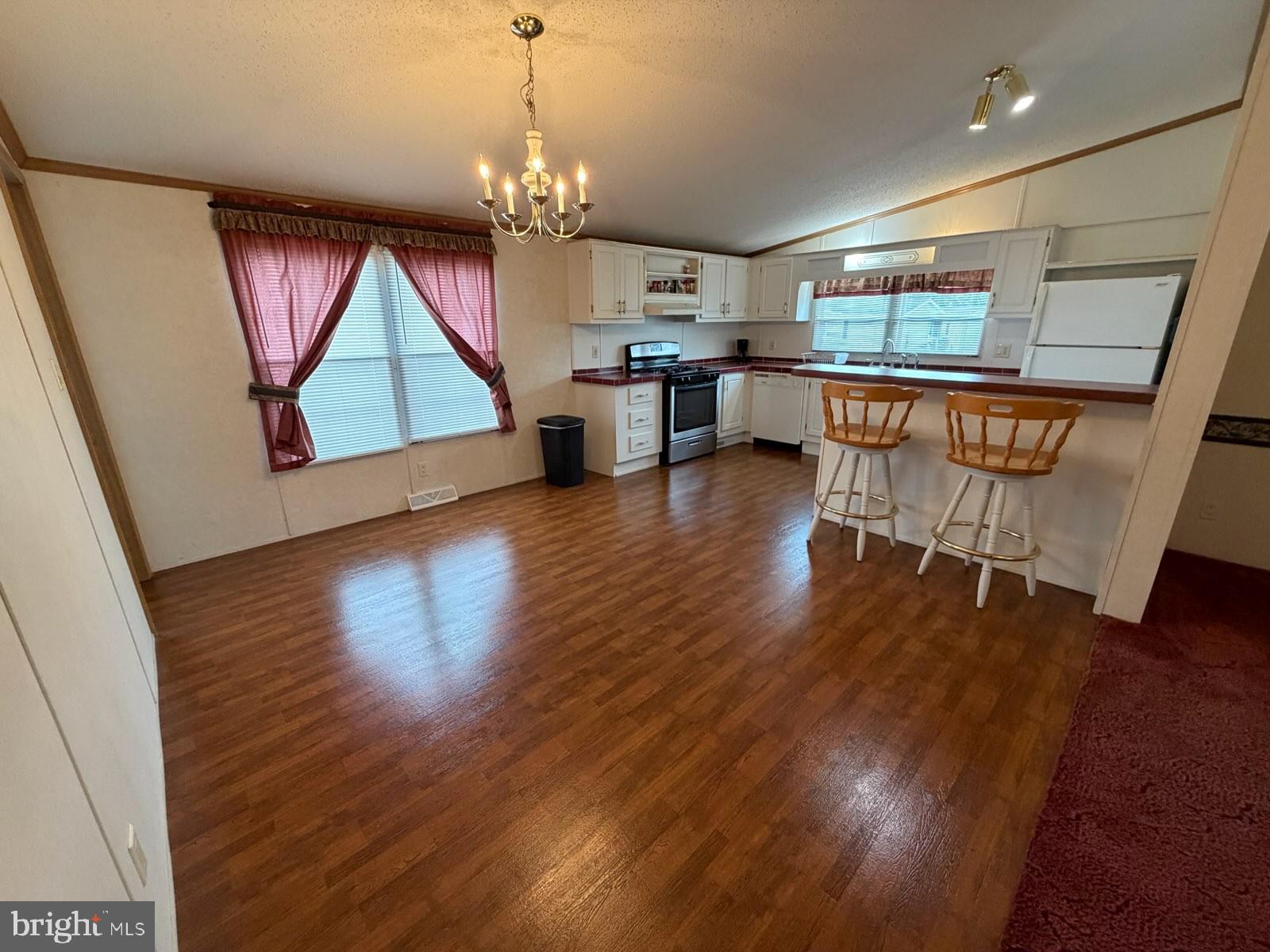 PHEASANT RIDGE - Residential