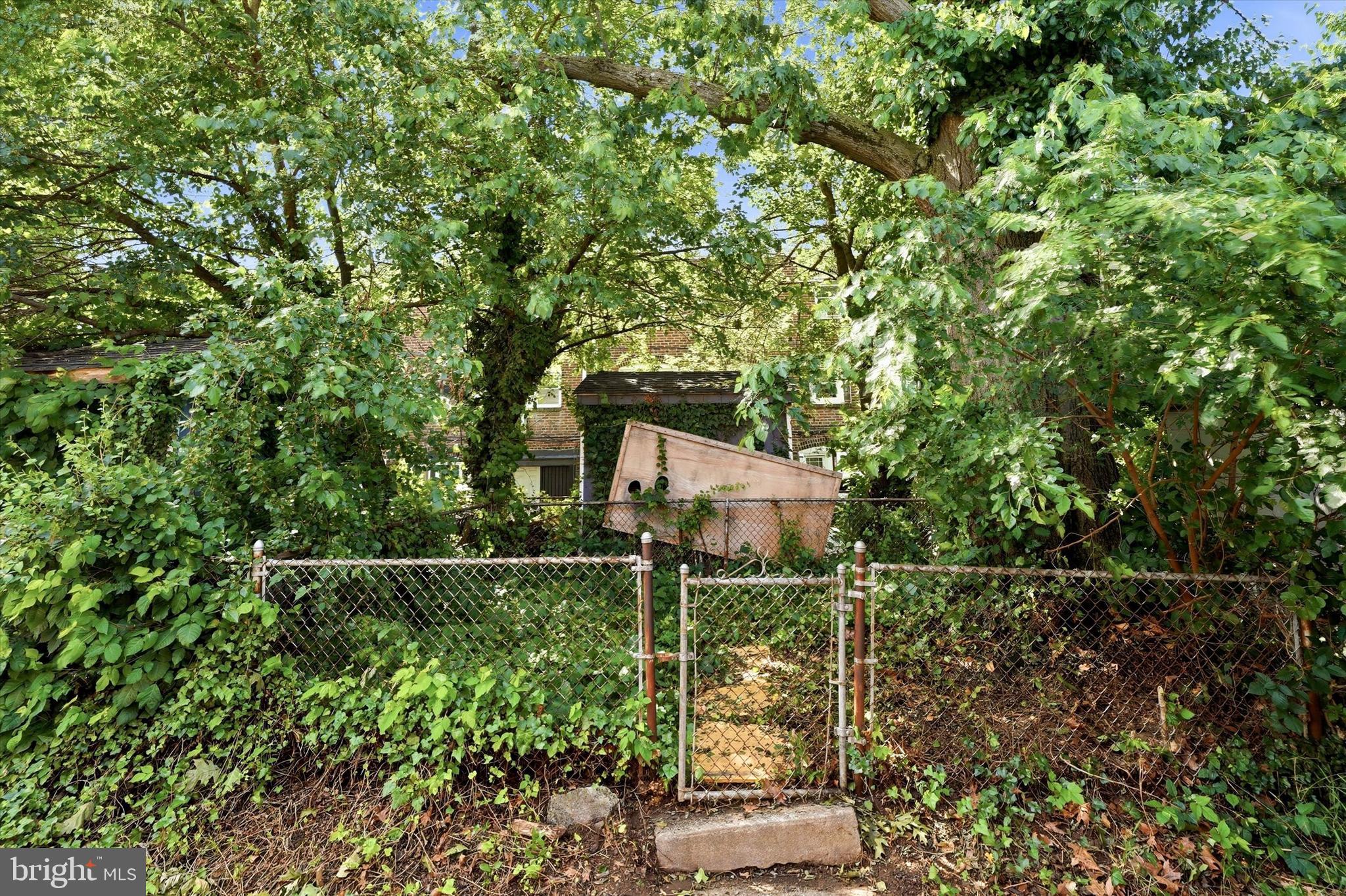 DREXEL HILL - Residential