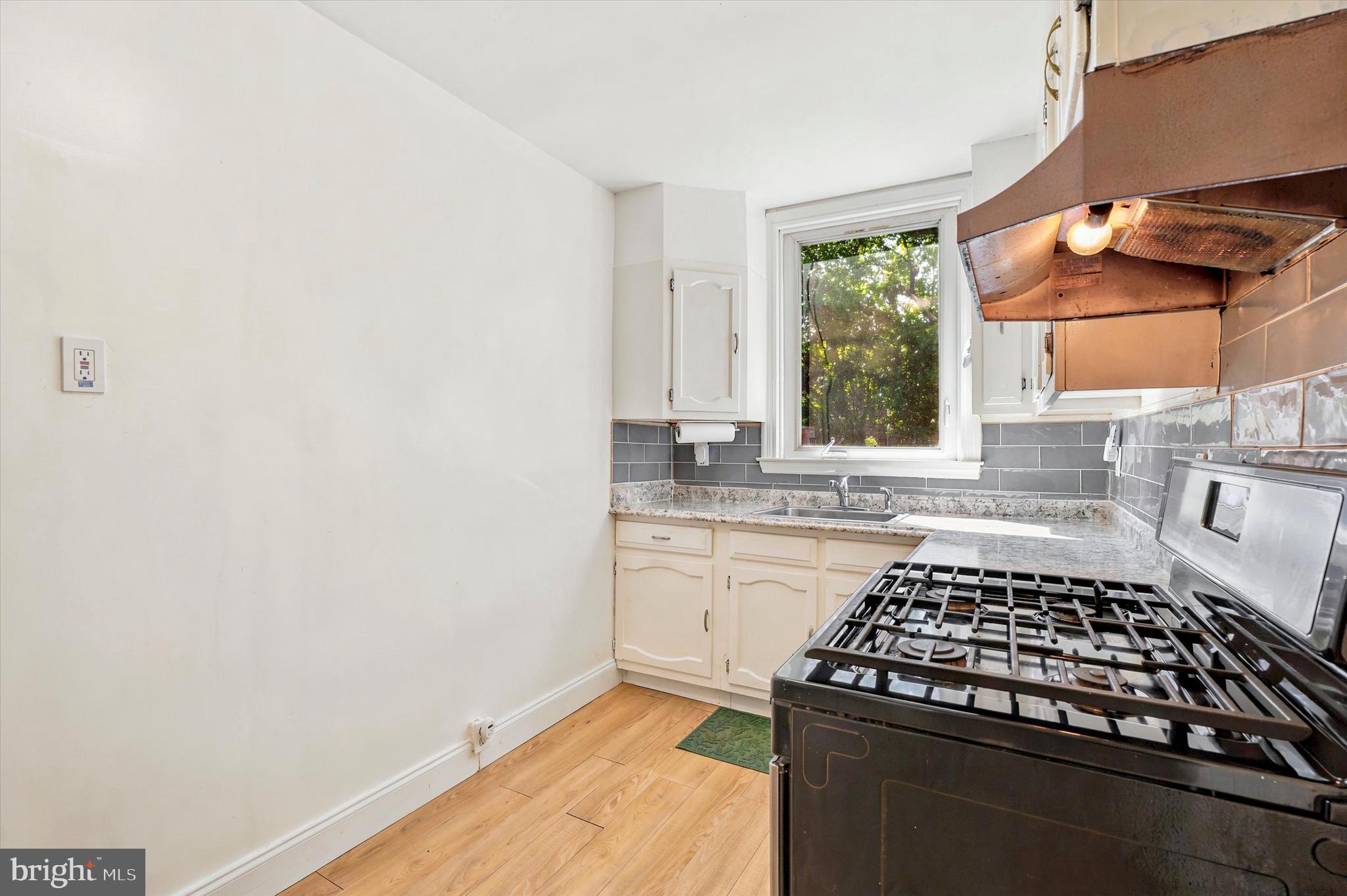 DREXEL HILL - Residential