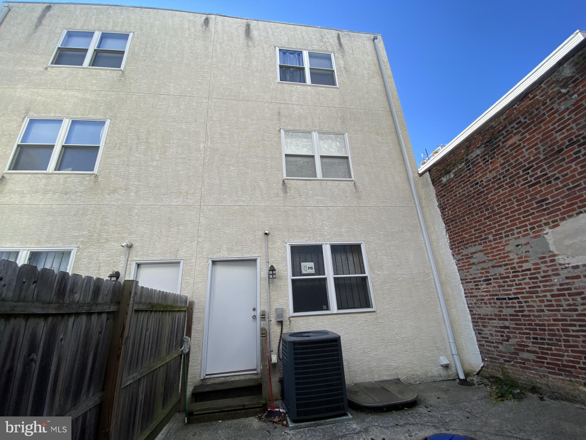 YORKTOWN - Residential Income