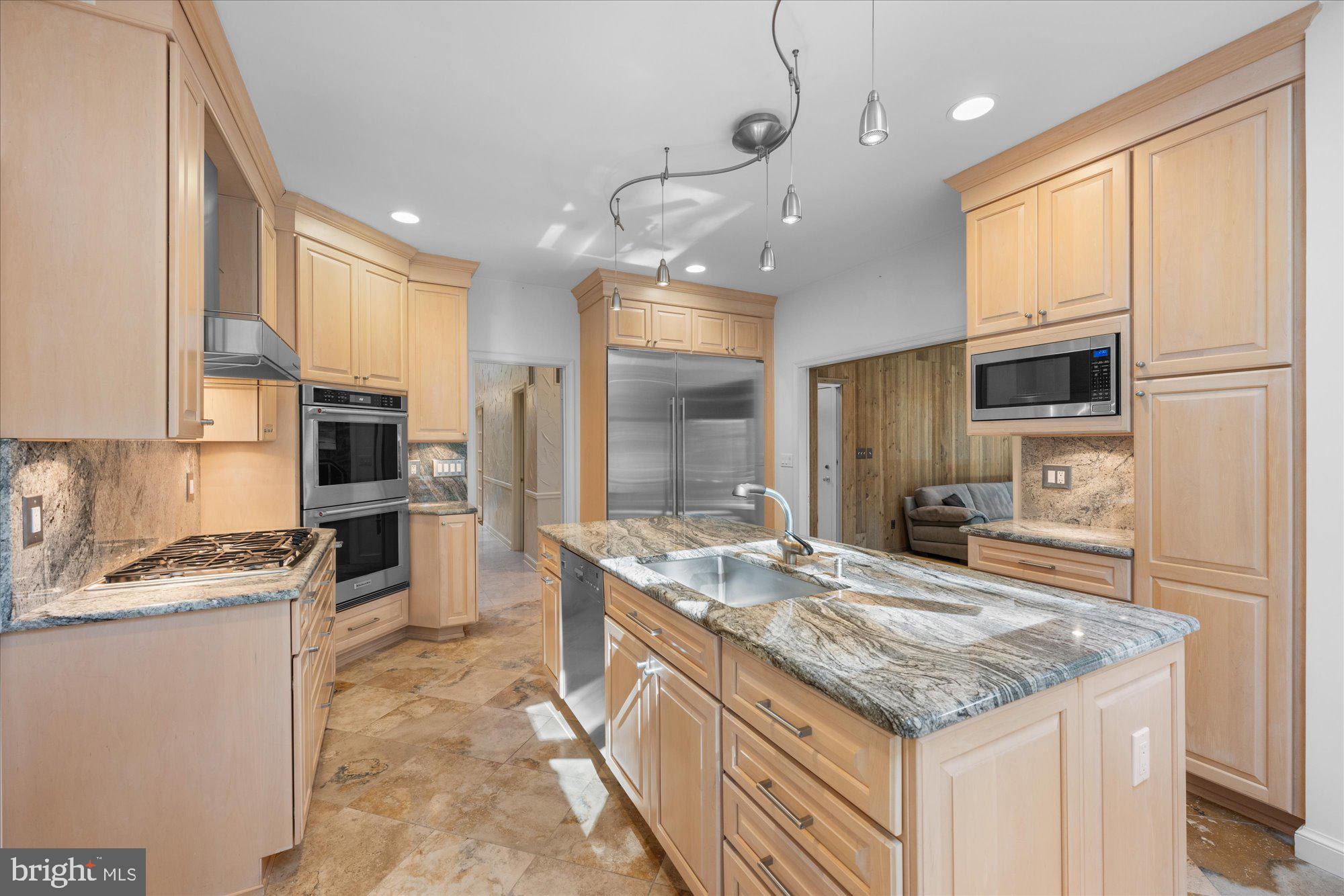 LAKE NORMANDY ESTATES - Residential