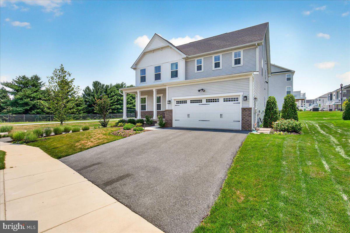 SYCAMORE RIDGE - Residential Lease