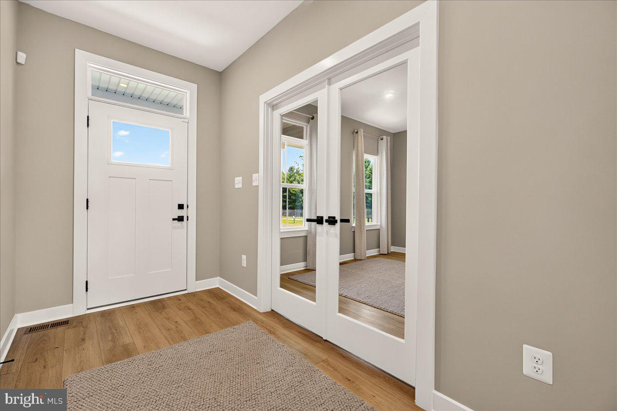 SYCAMORE RIDGE - Residential Lease