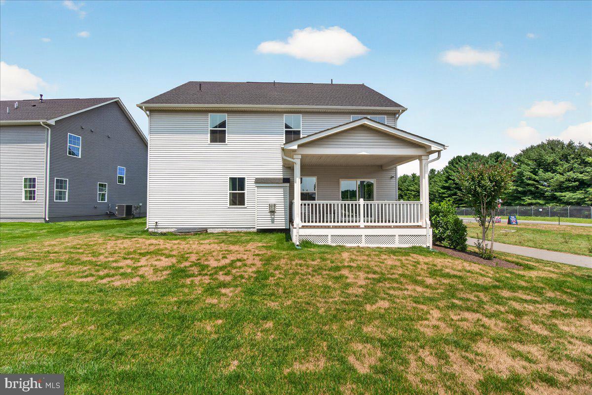 SYCAMORE RIDGE - Residential Lease