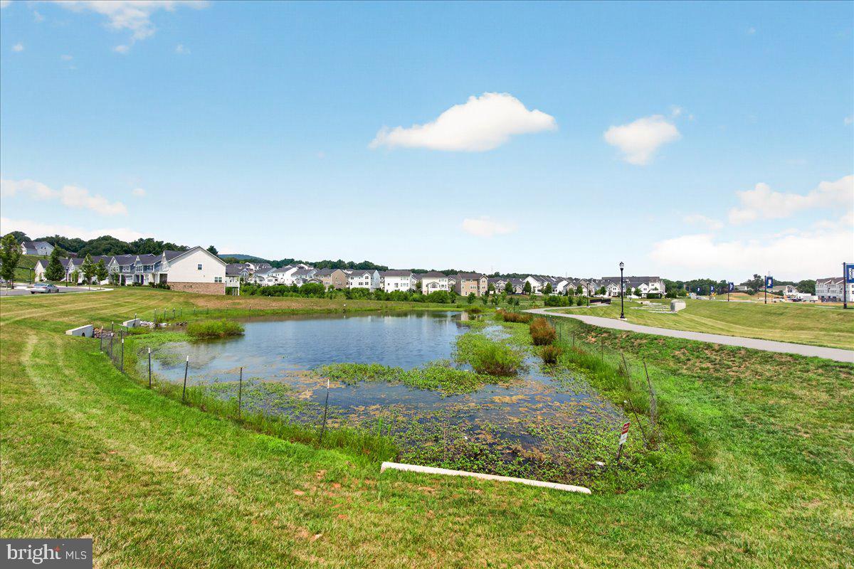 SYCAMORE RIDGE - Residential Lease
