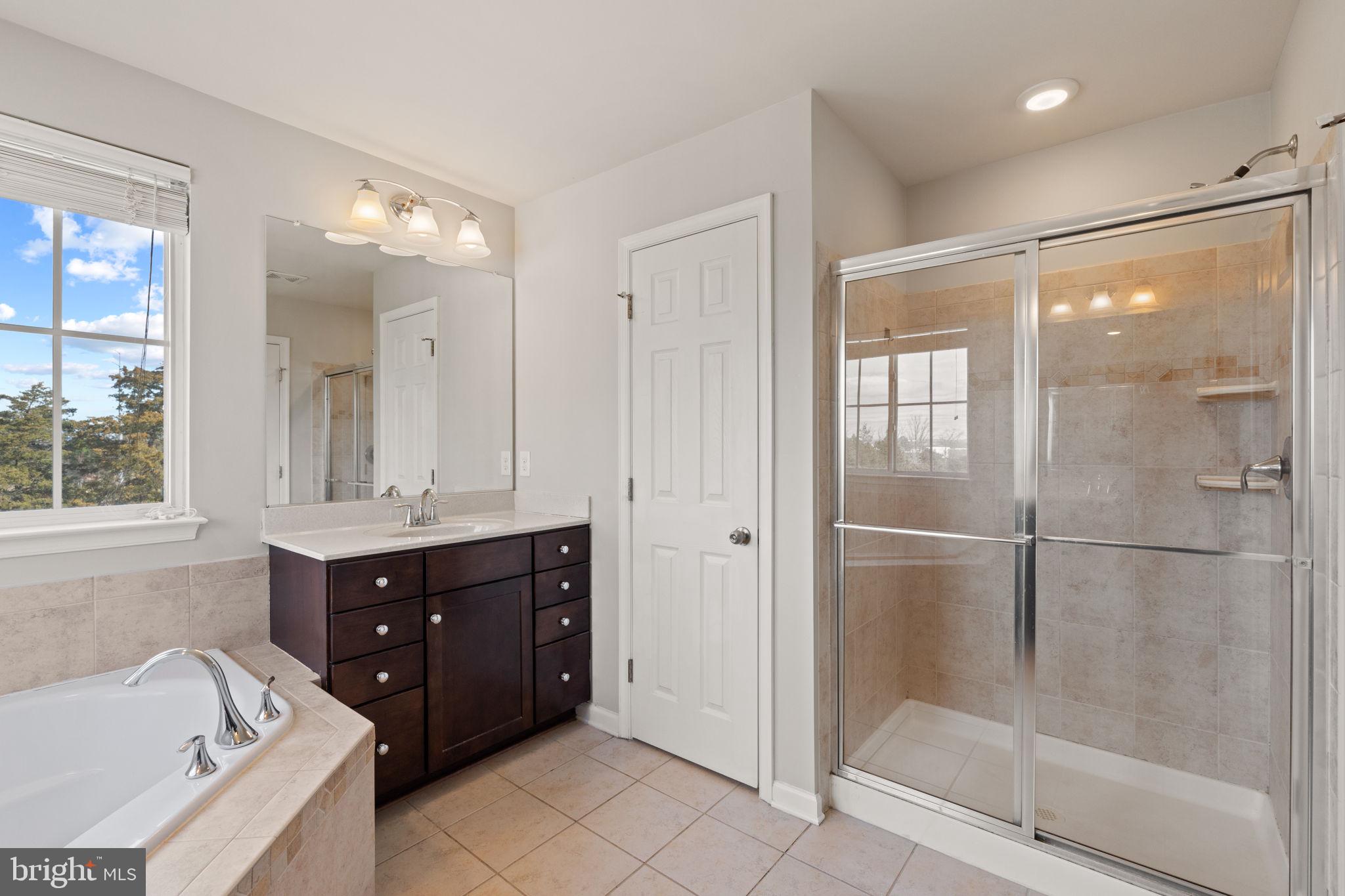 EAST GATE 3 CONDOMINIUM - Residential