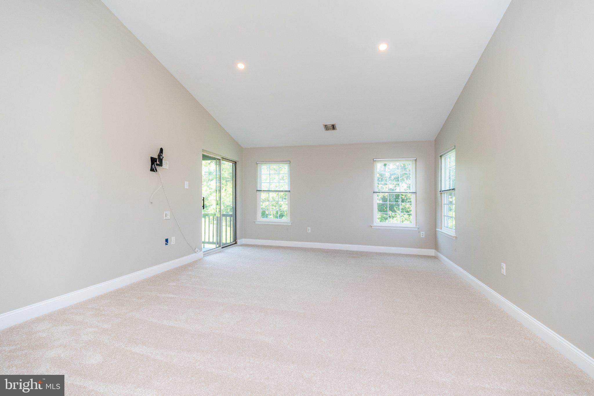 STONEBRIDGE - Residential