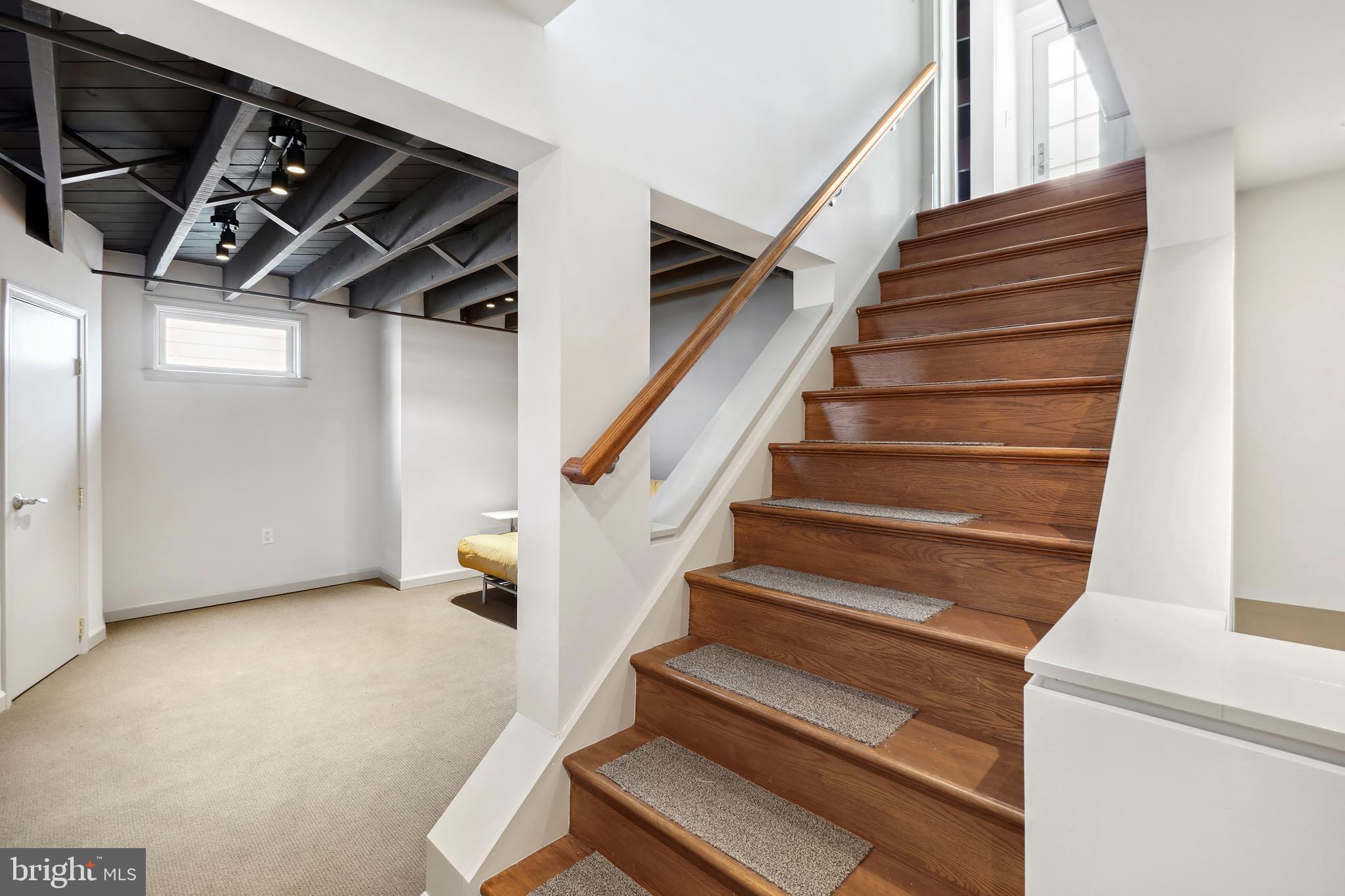 BLAIR - Residential