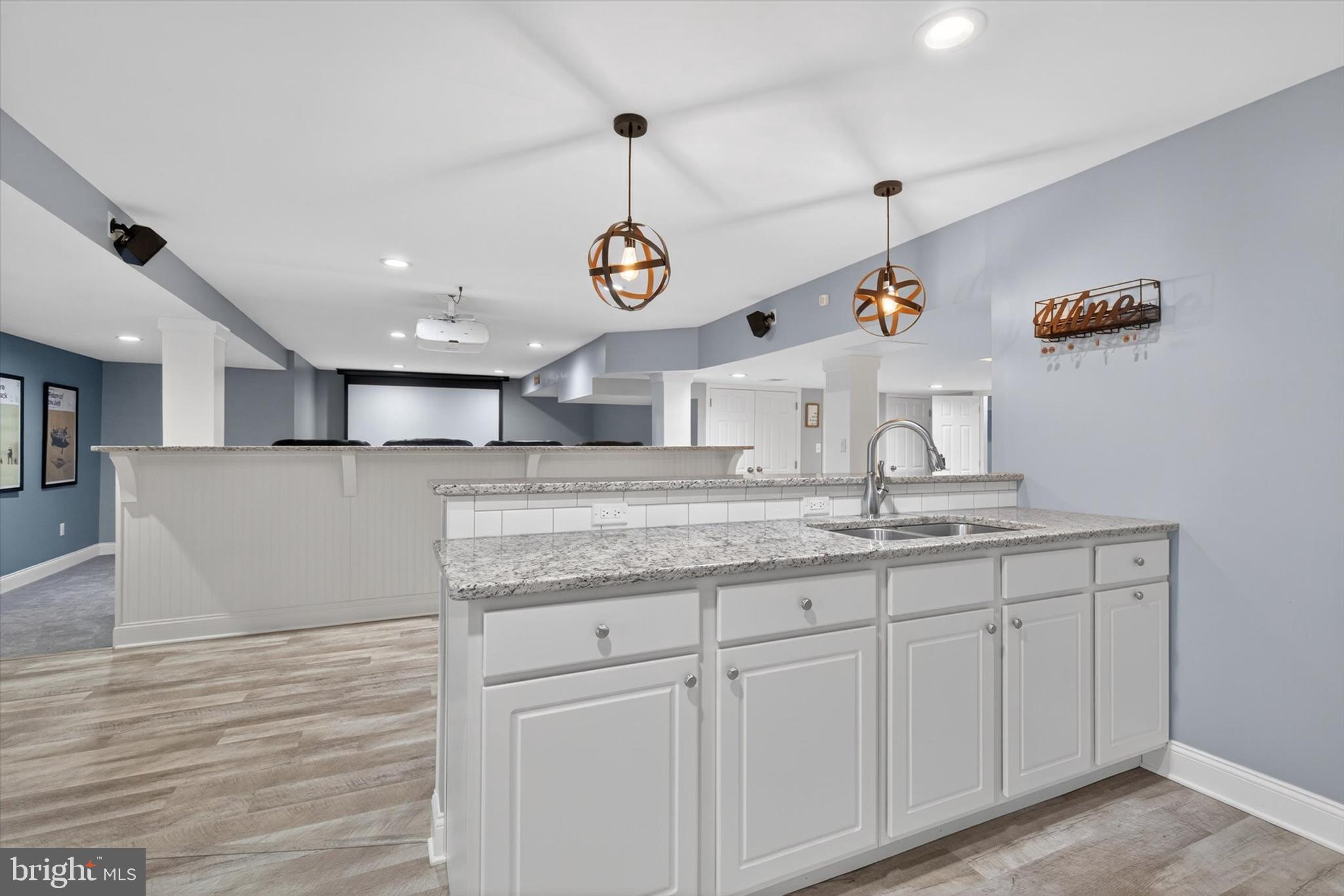 WOODBRIDGE - Residential