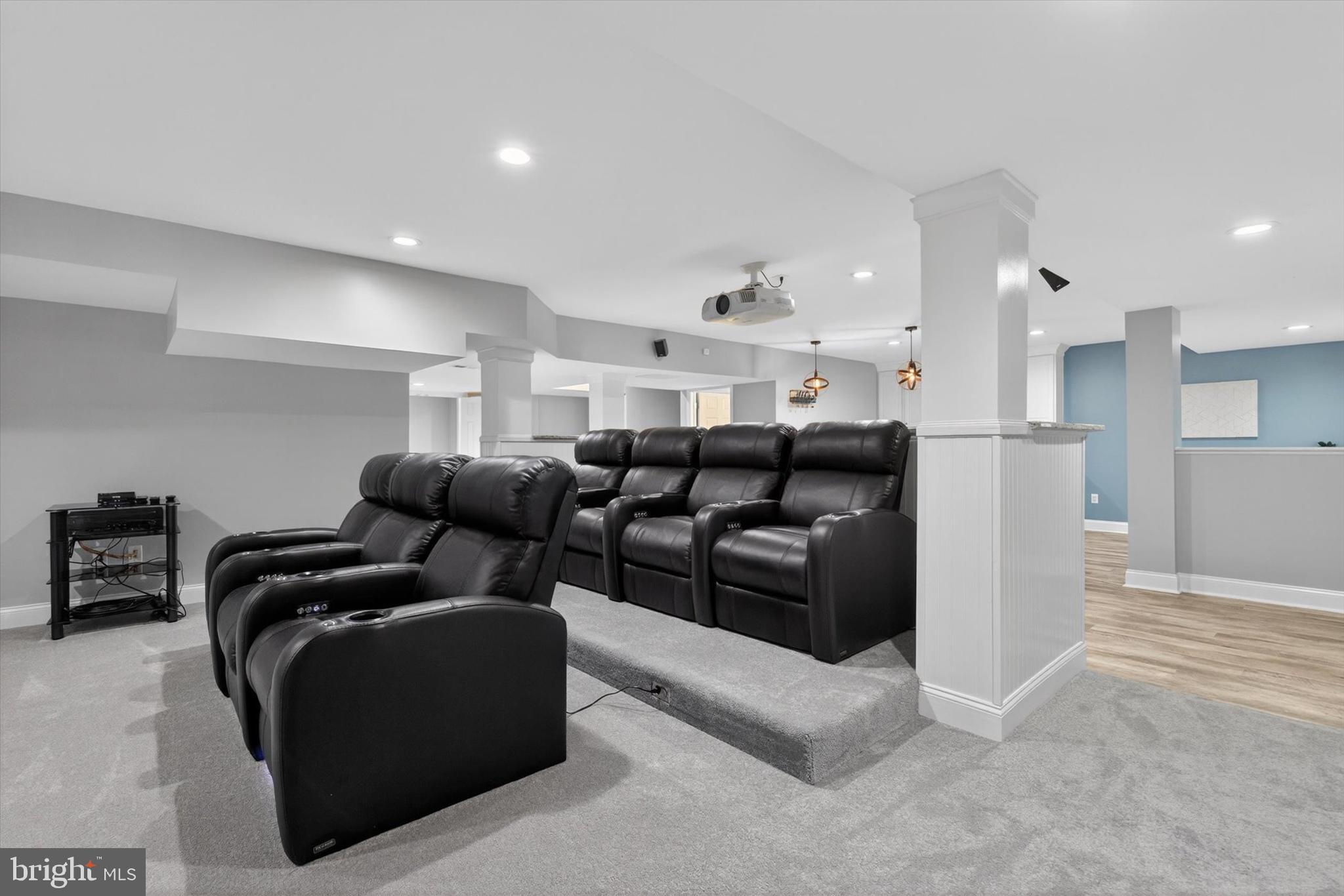 WOODBRIDGE - Residential