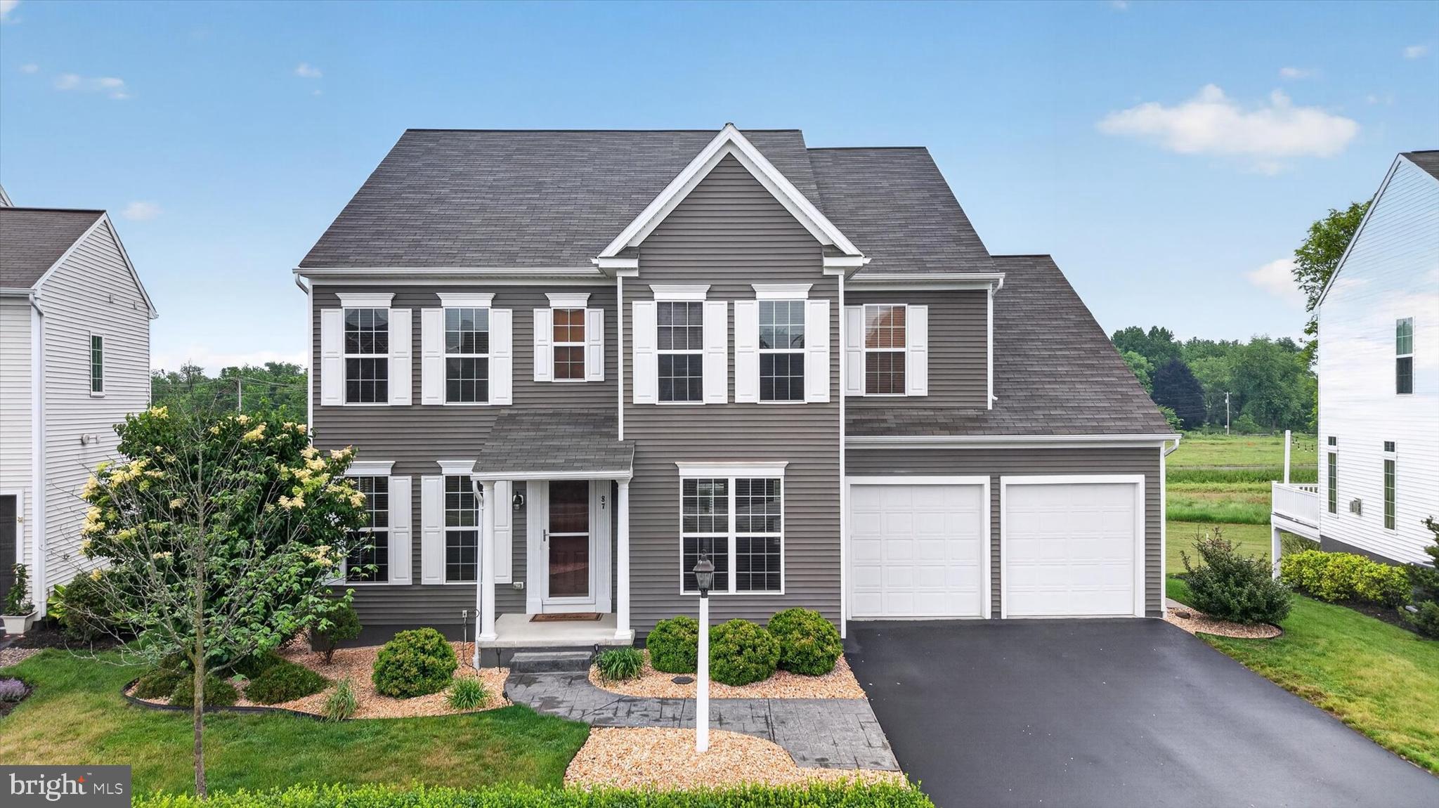 WOODBRIDGE - Residential
