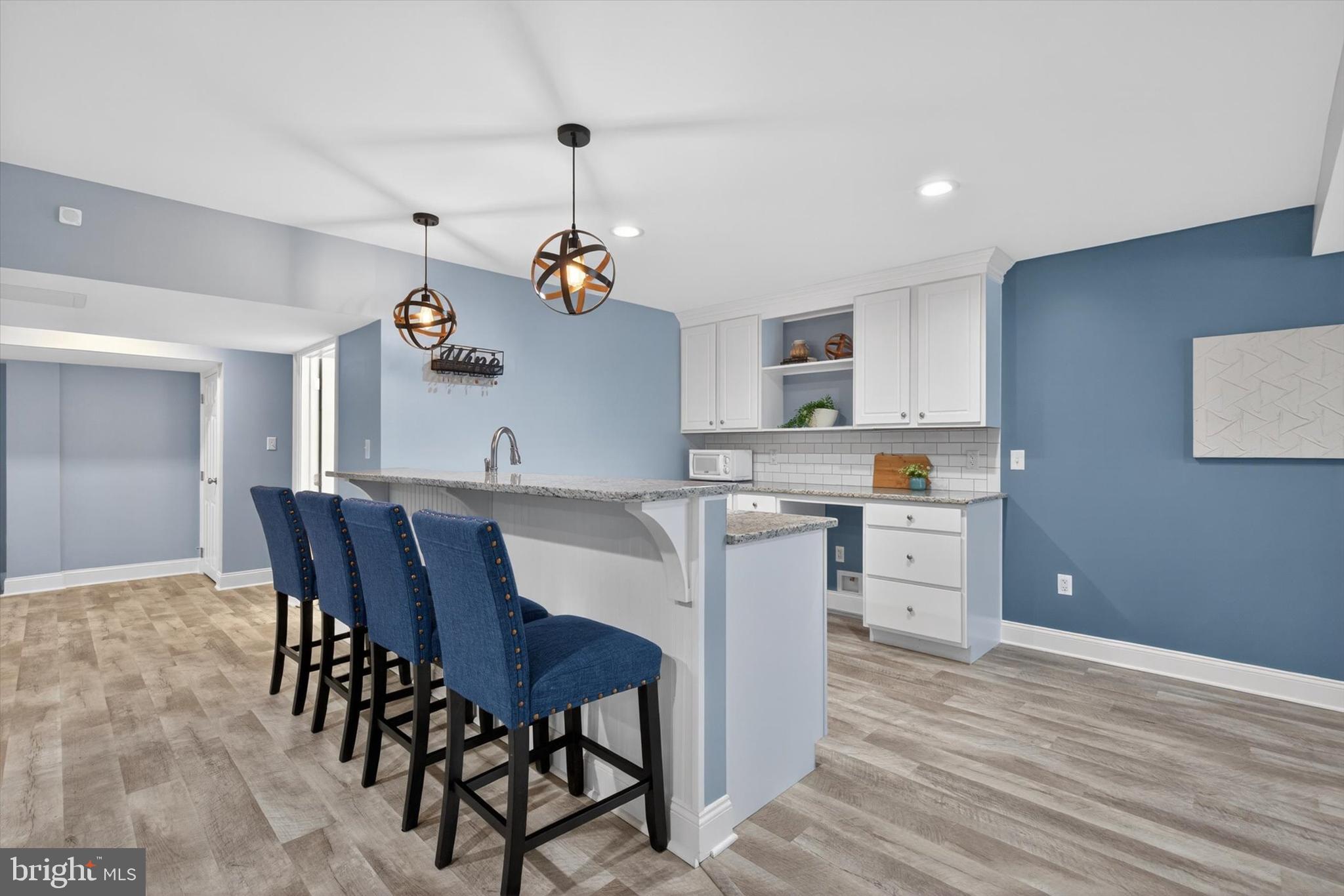 WOODBRIDGE - Residential