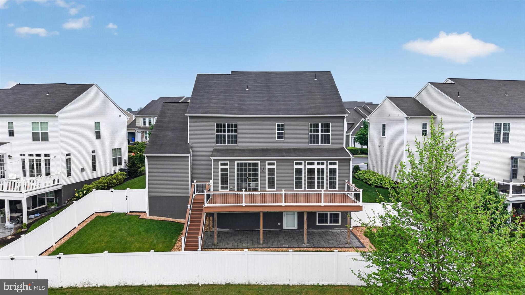 WOODBRIDGE - Residential