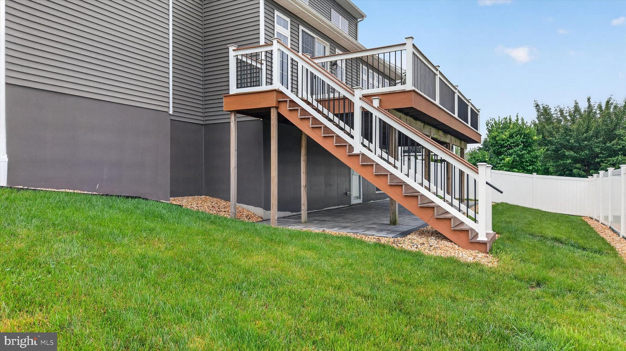 WOODBRIDGE - Residential