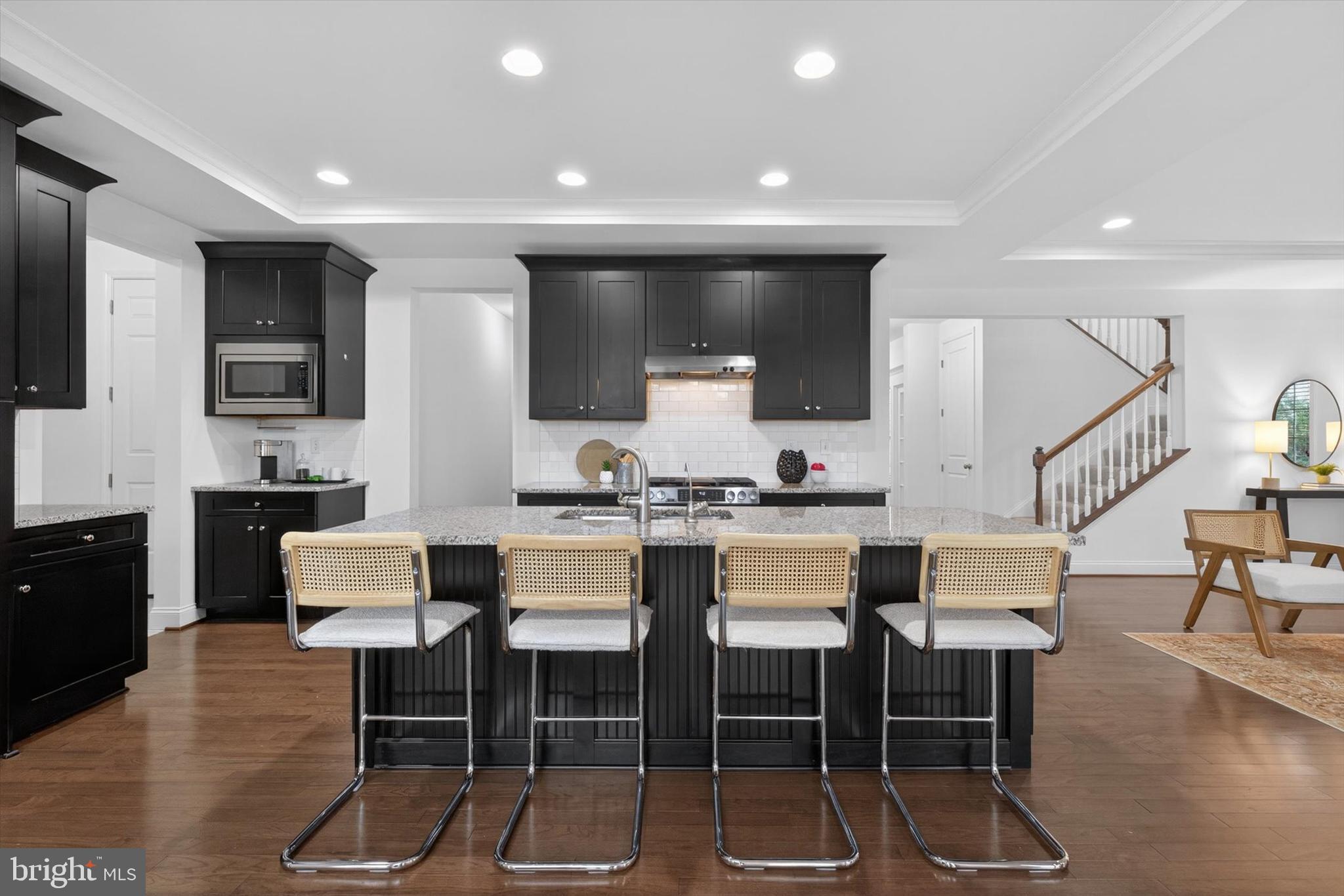 WOODBRIDGE - Residential
