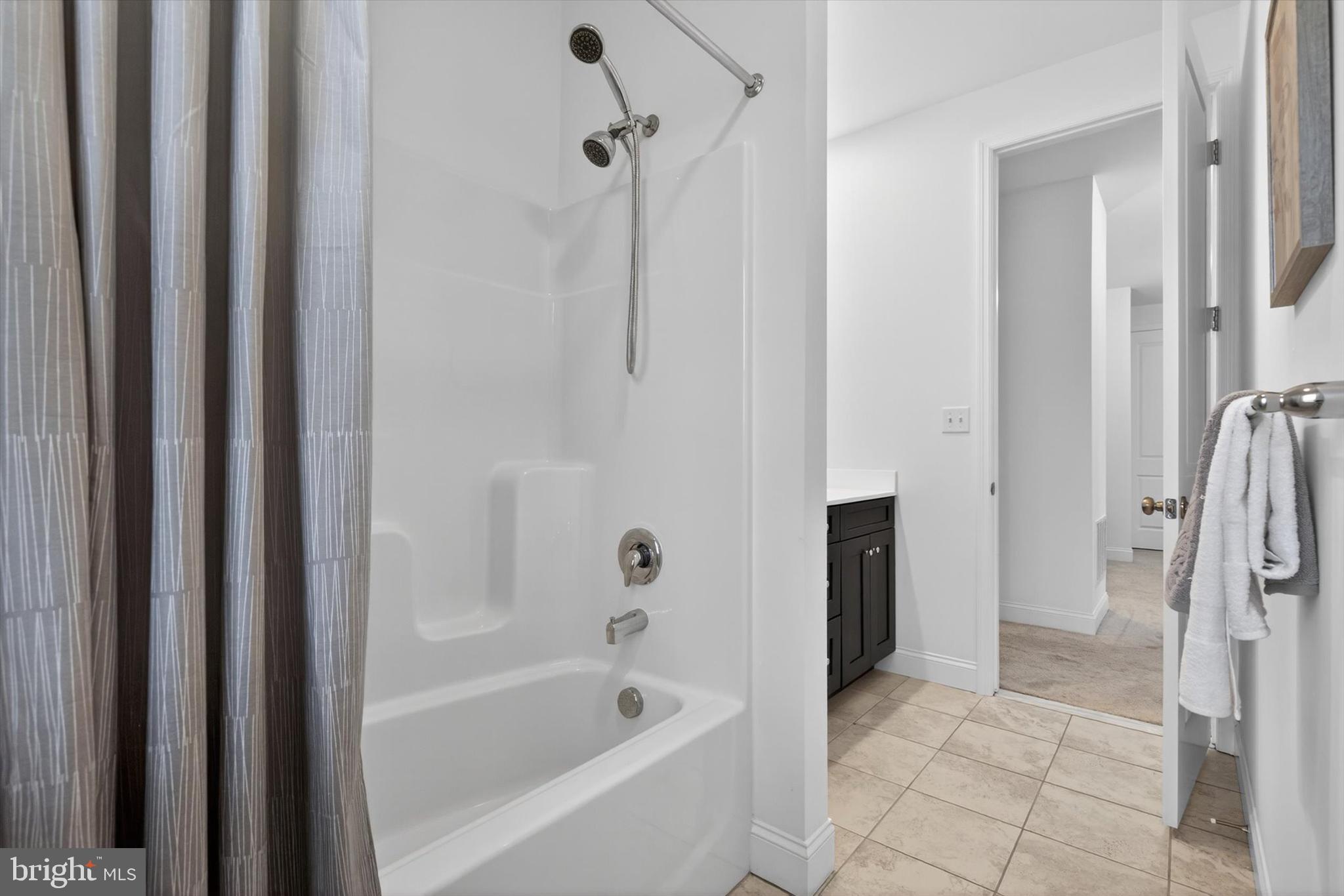 WOODBRIDGE - Residential