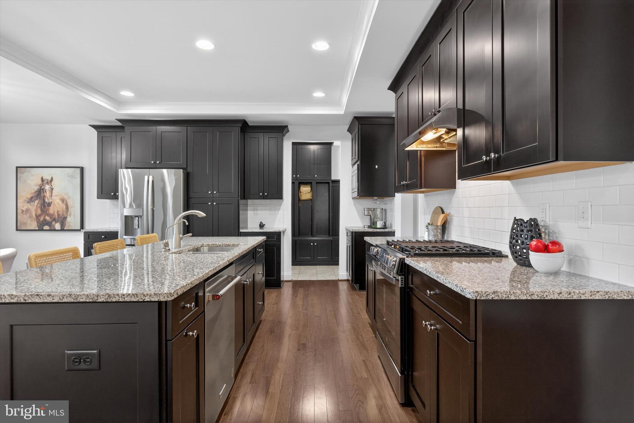 WOODBRIDGE - Residential