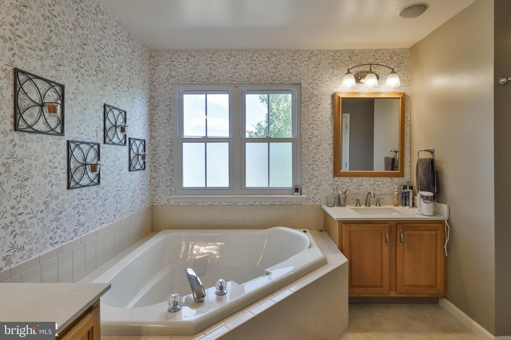 HIDDEN VALLEY FARMS - Residential