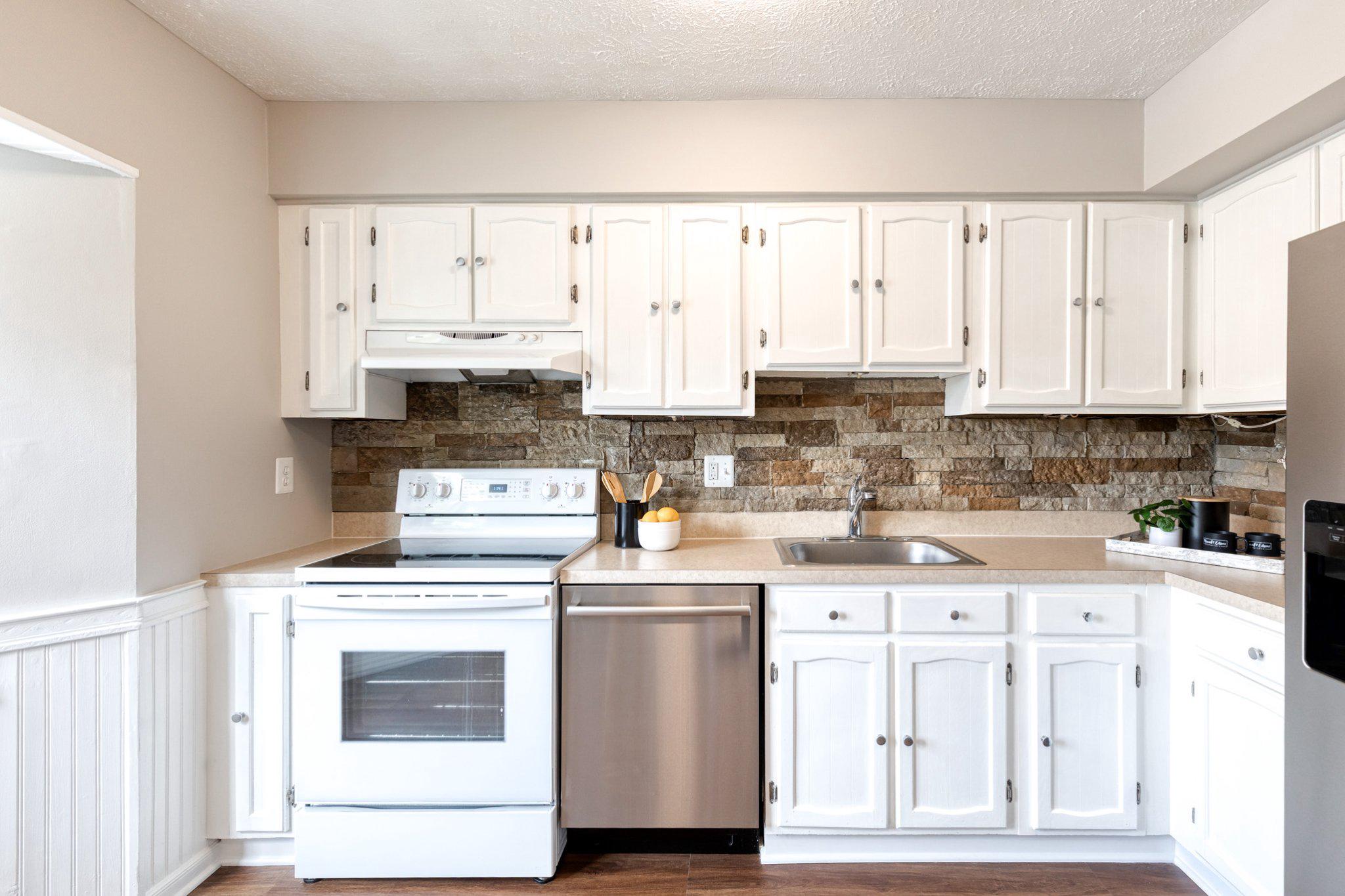 OAKHURST - Residential