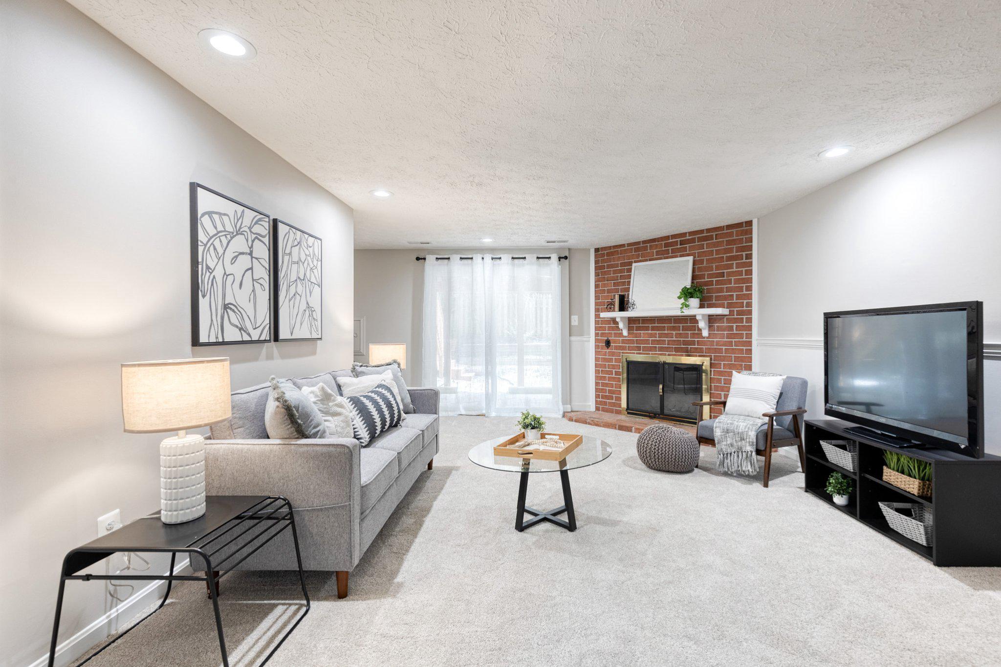 OAKHURST - Residential