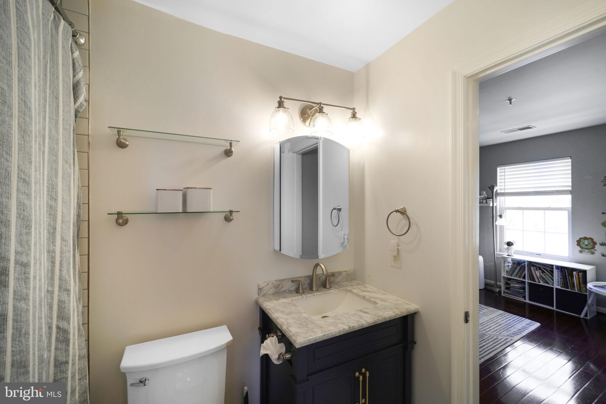 WOOD CREST - Residential