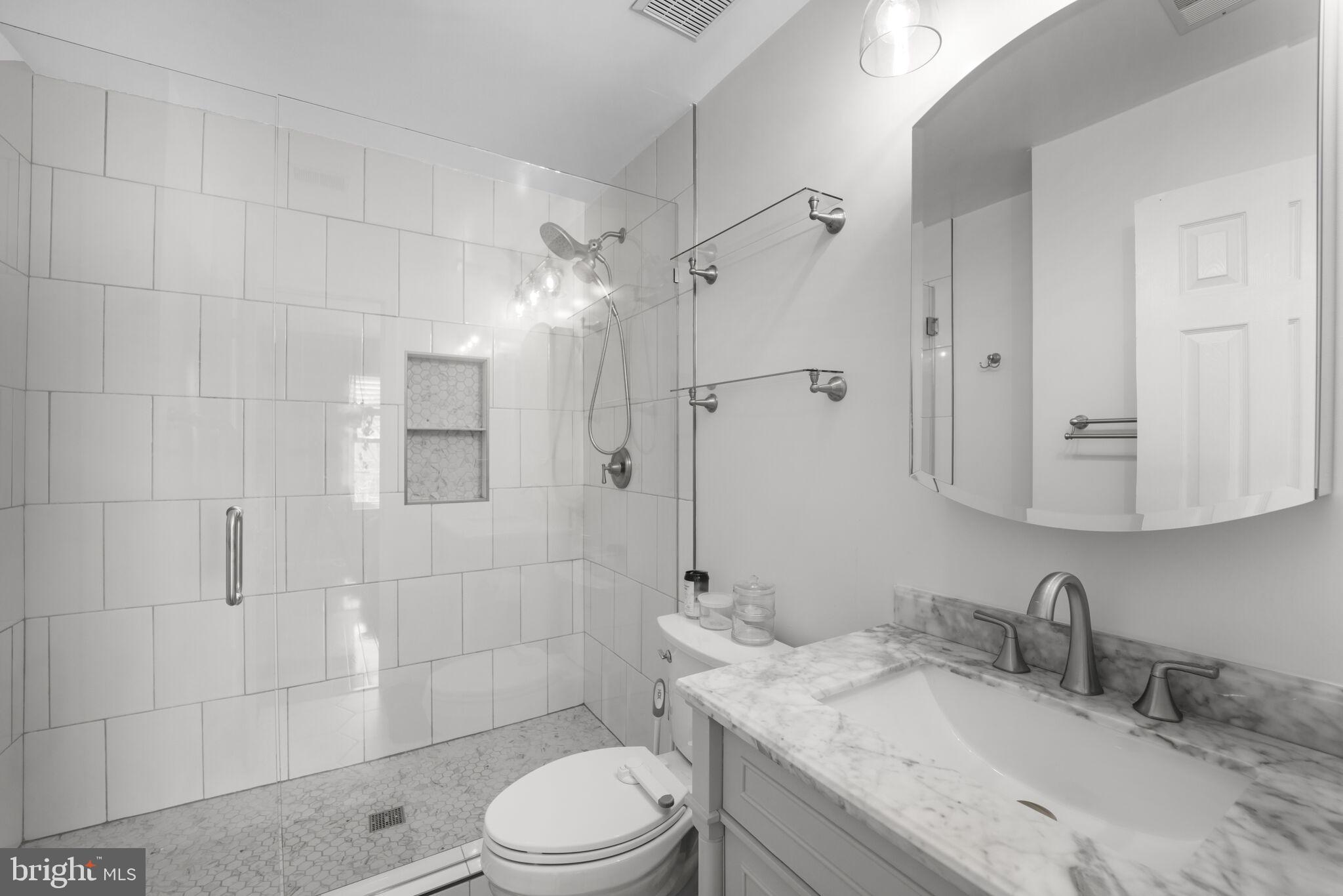 WOOD CREST - Residential