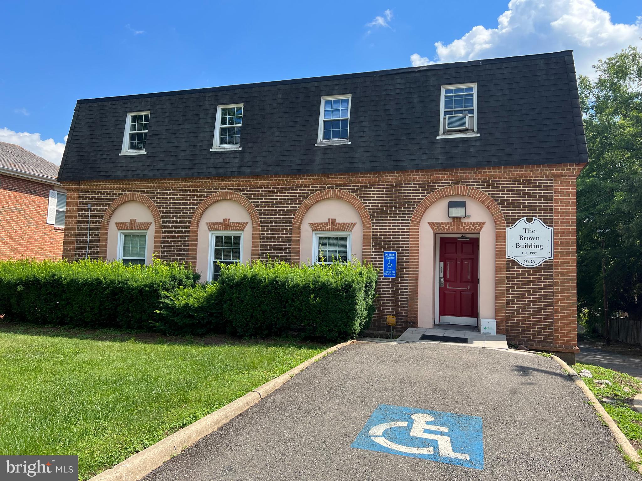 Income-producing, Free Standing, 3 Floor office building sitting on 0.71 acres with 63 parking spots is available to purchase. The property is located in the City of Fairfax on a very busy Main Street with signage seen by 40,000 Vehicle Per Day. Great owner-user property with tenants supporting the mortgage payment.

Its 2nd and ground floors are rented and generate about $99,036. The first floor is vacant, which can be either rented for $78,000/year or used by the owner.