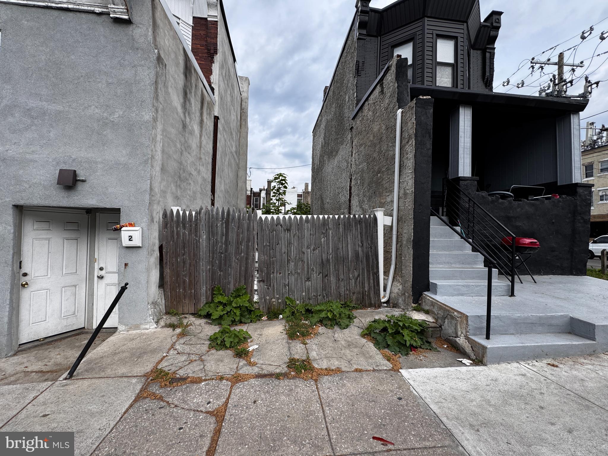 160 N  60th Street is an RSA 5 lot in West Philly with a 15x70 footprint. The lot has an area of 1075 Square feet. Close to public transportation with both bus and Blue line access, this site is close to commercial, and retail offerings as well as Cobbs Creek Park a few blocks to the West.