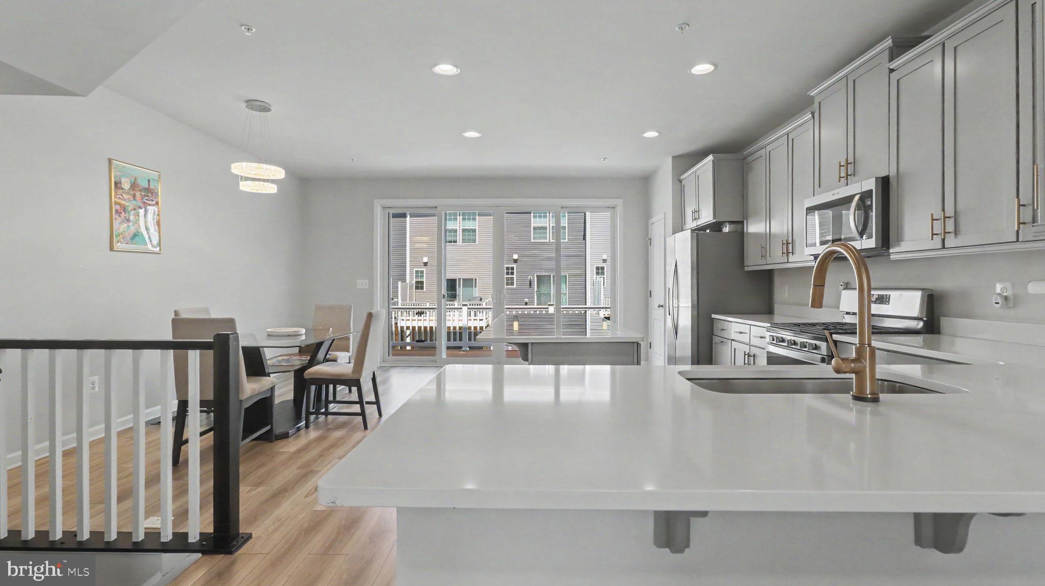 WESTRIDGE AT WESTPHALIA - Residential