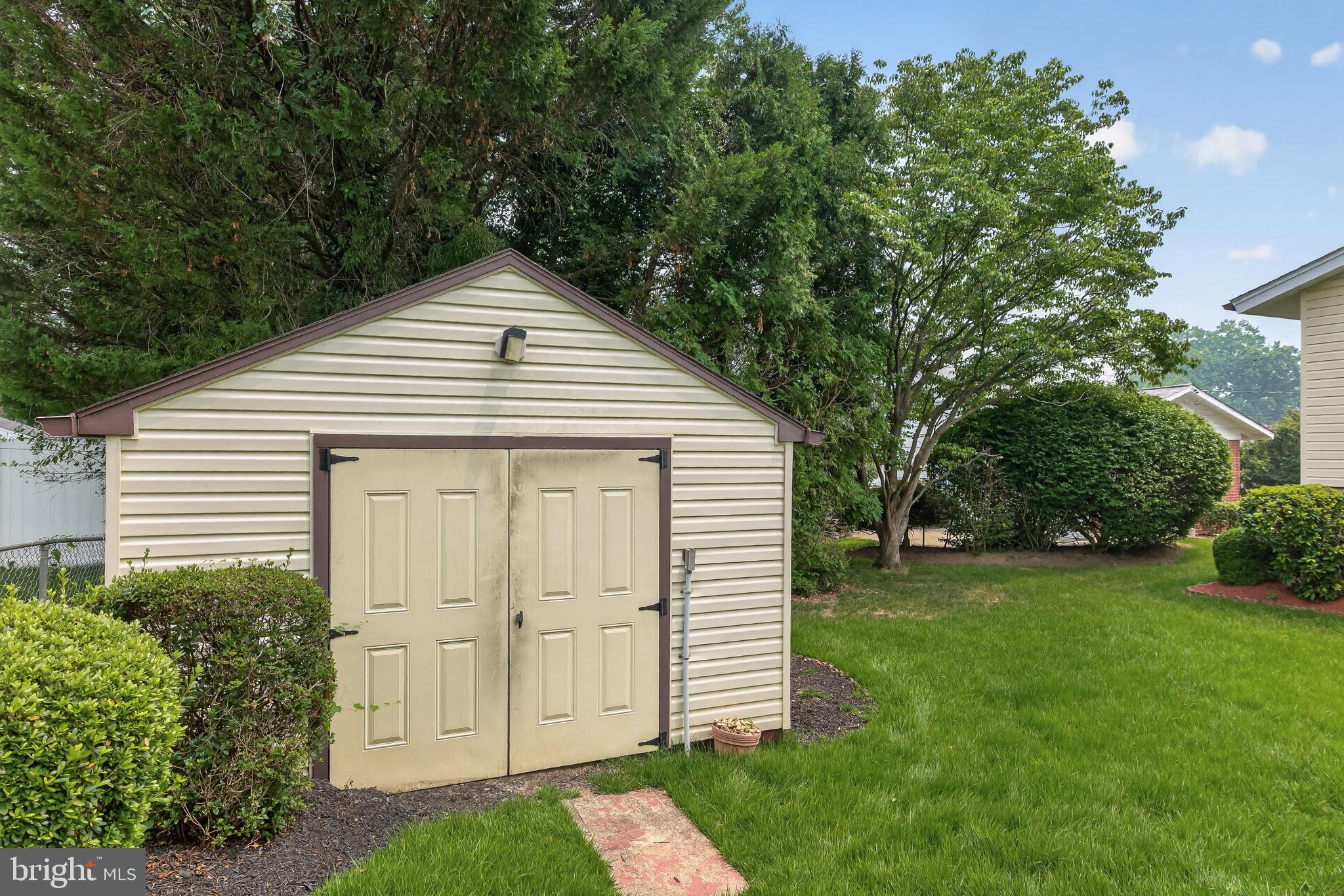 GARRETT FOREST - Residential