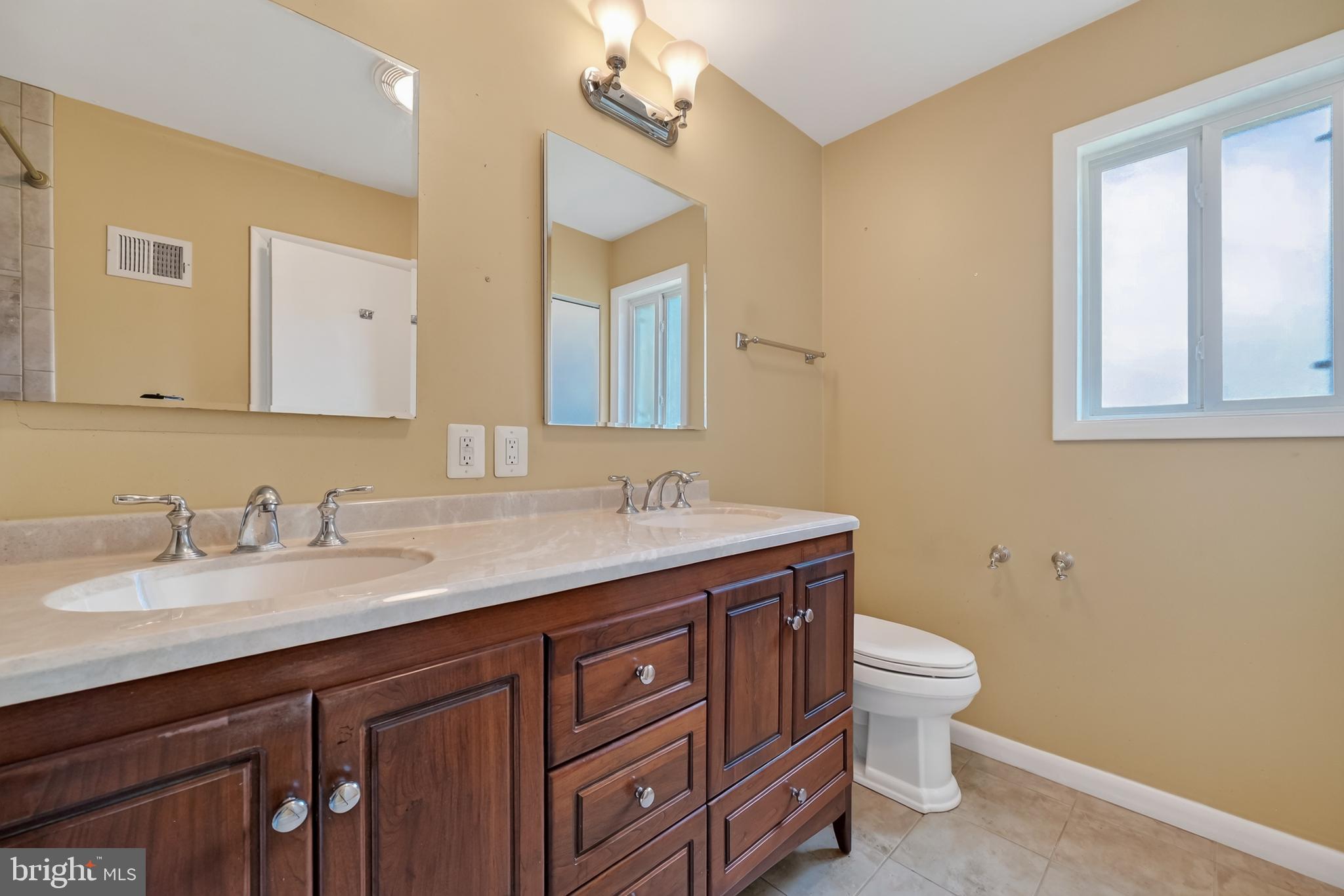 GARRETT FOREST - Residential