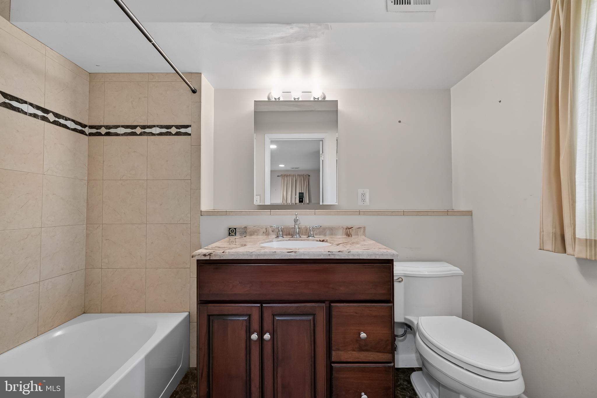 GARRETT FOREST - Residential