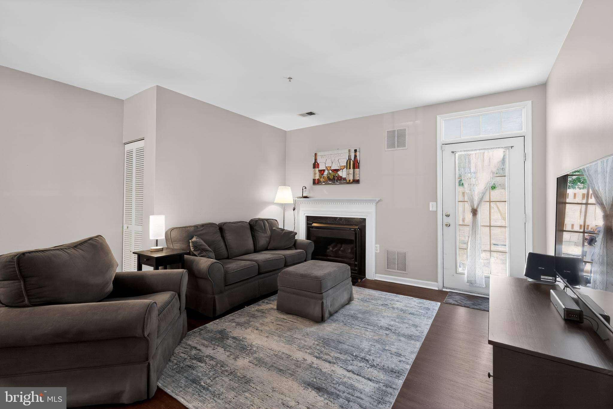 SYCAMORE MEWS - Residential